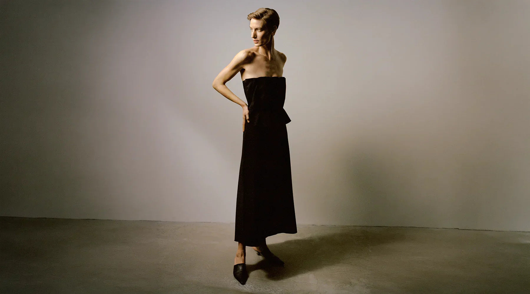 How to Wear Black in Summer