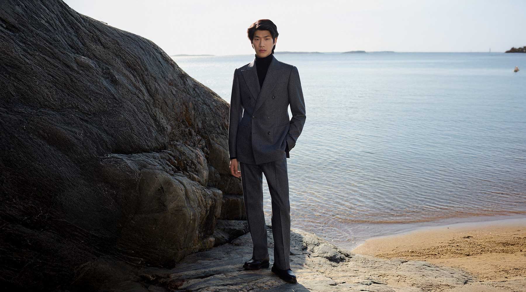 turtleneck under dress shirt How to Style a Turtleneck Sweater Under a Button-Up Shirt