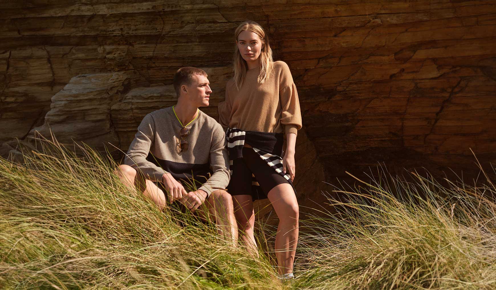 JOHNSTONS OF ELGIN Clothing