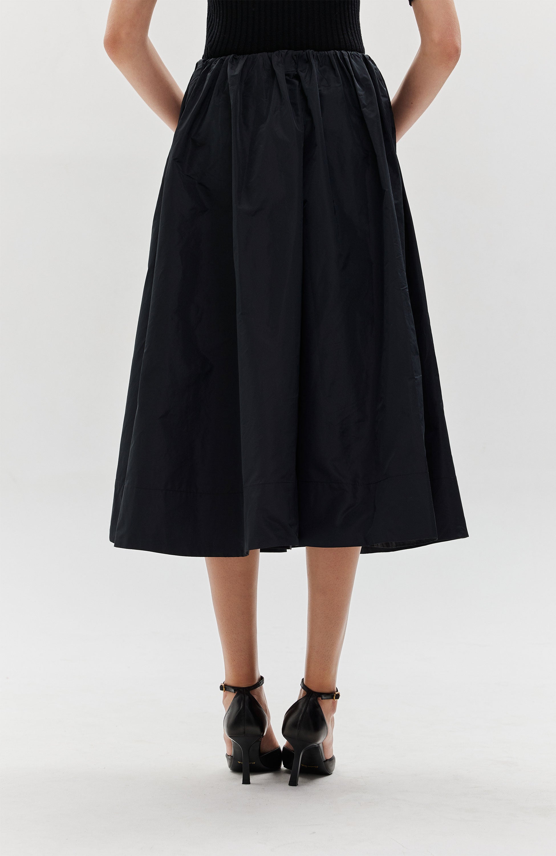 House of dagmar Black A-lined silk skirt image 6