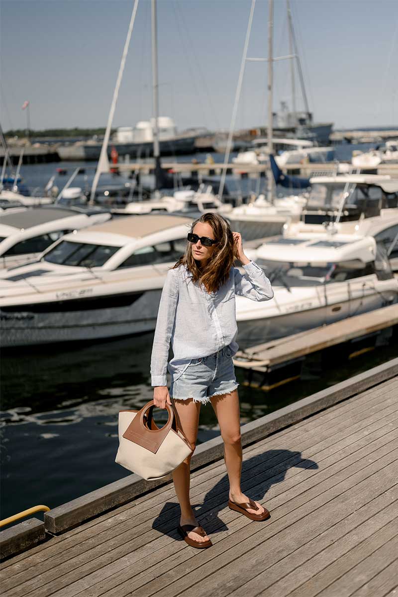 Denim shorts PARKER and Canvas tote bag CALA