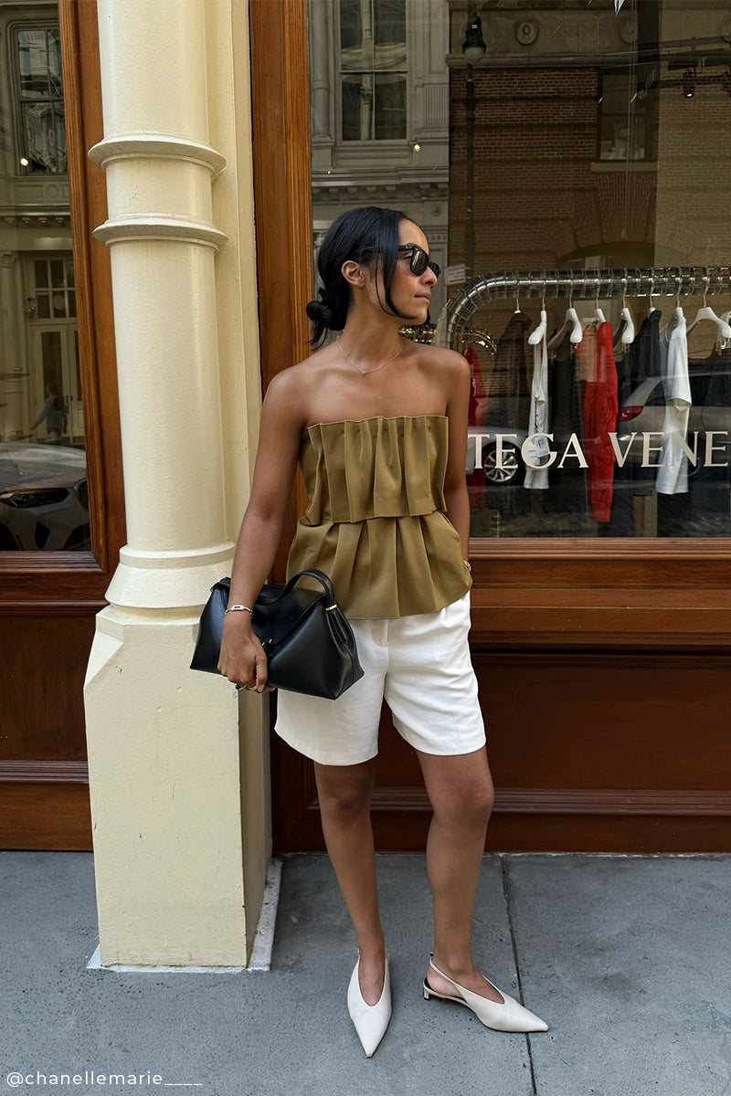 Sculpted tube top and Tailored shorts