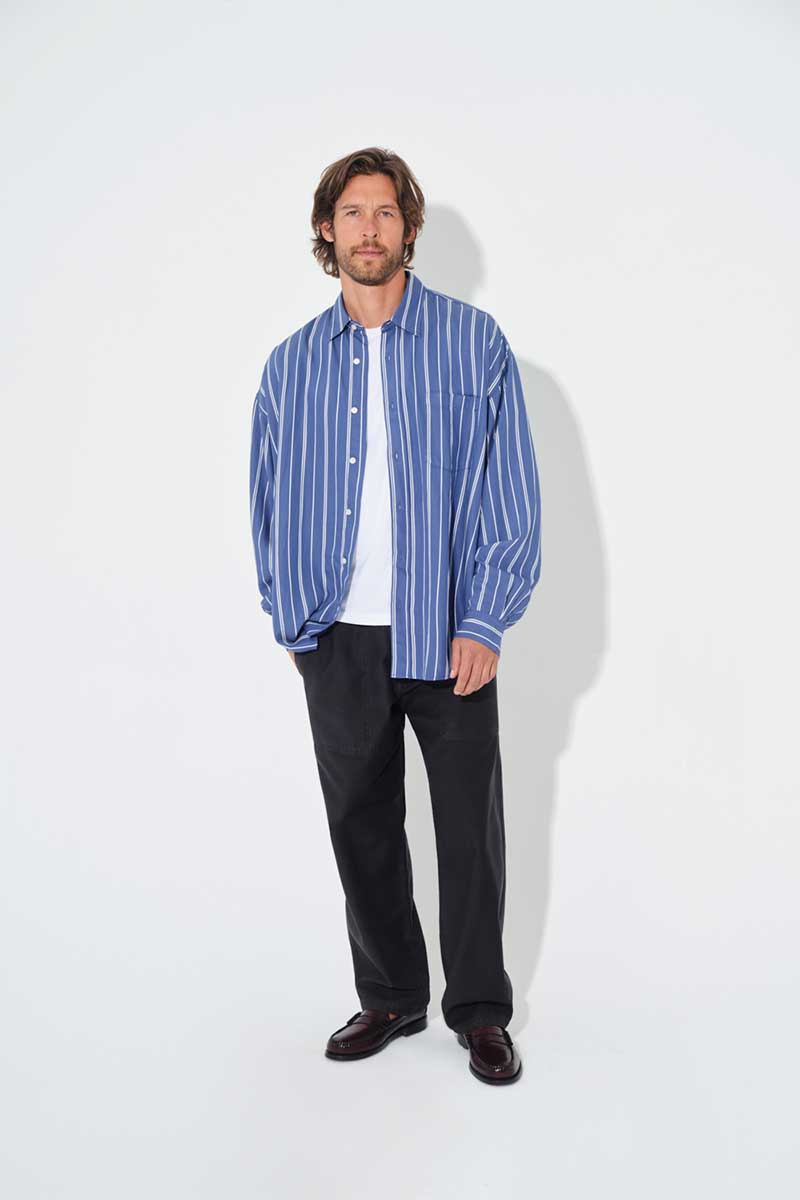 Linen regular shirt SPENSER and Mercerized relaxed-fit t-shirt LOGRA