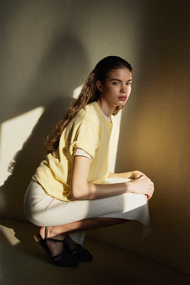 Relaxed-fit cashmere top CILA TEE and Fine-knit midi skirt RONJA