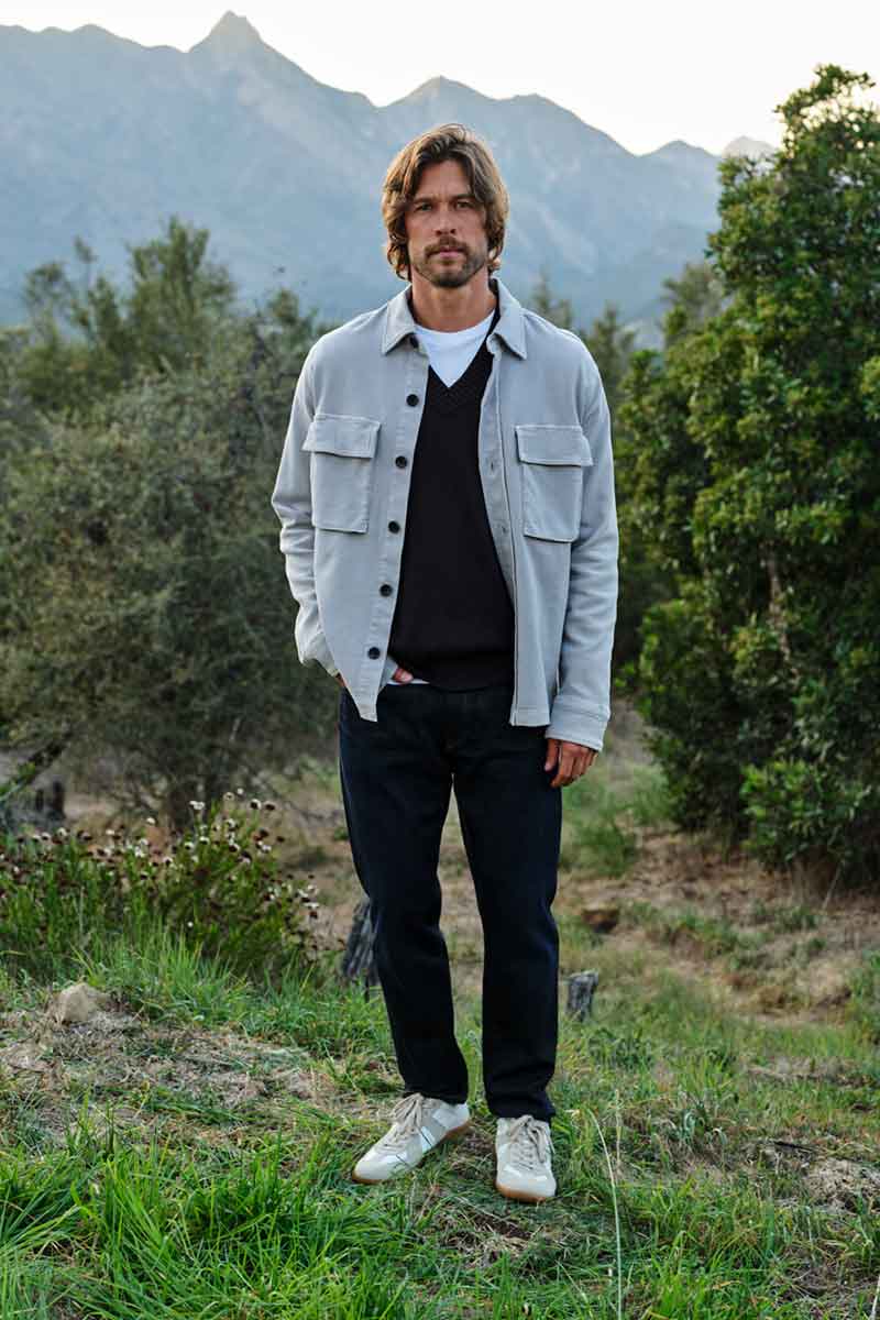 Bouclé overshirt LENNON and Tapered classic jeans ADLER