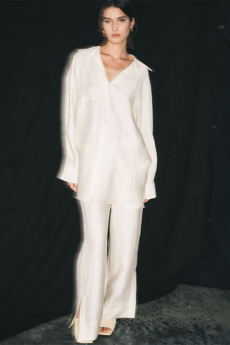 Oversize flowy shirt and Flowy trousers