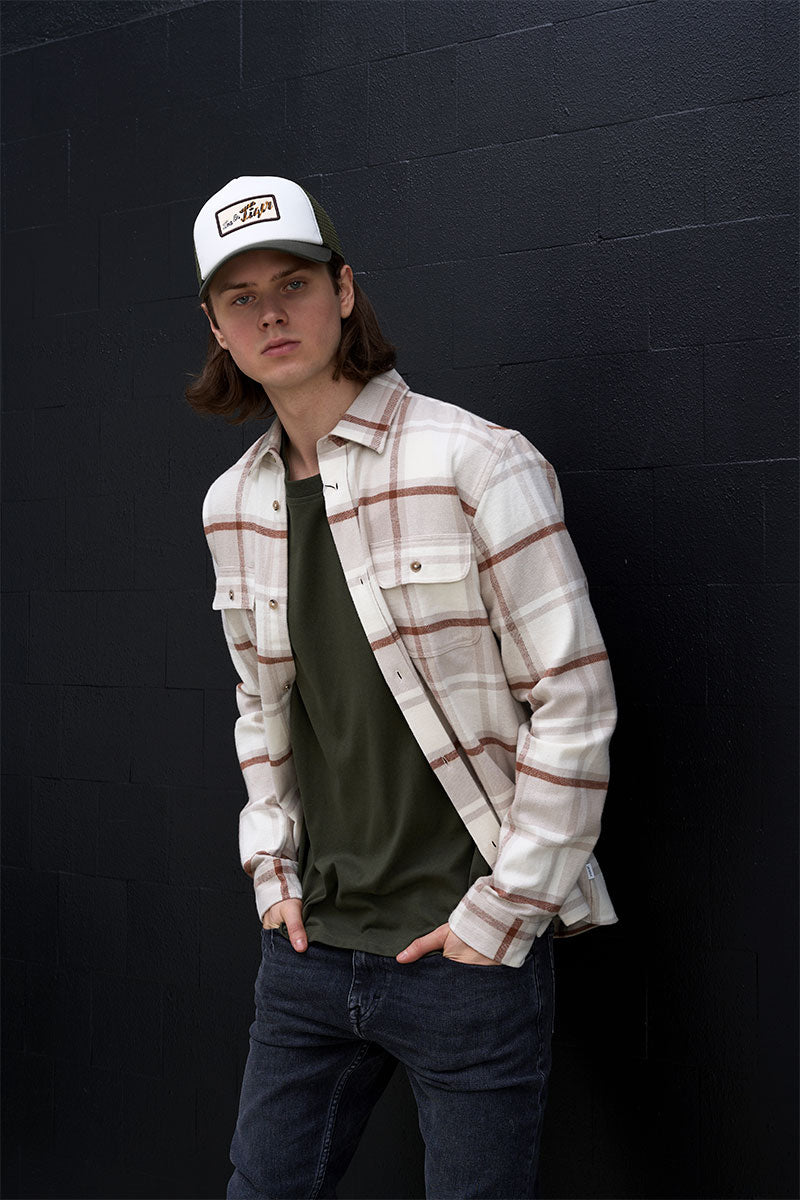 Check-pattern overshirt JOSEPH and Crewneck loose-fit t-shirt