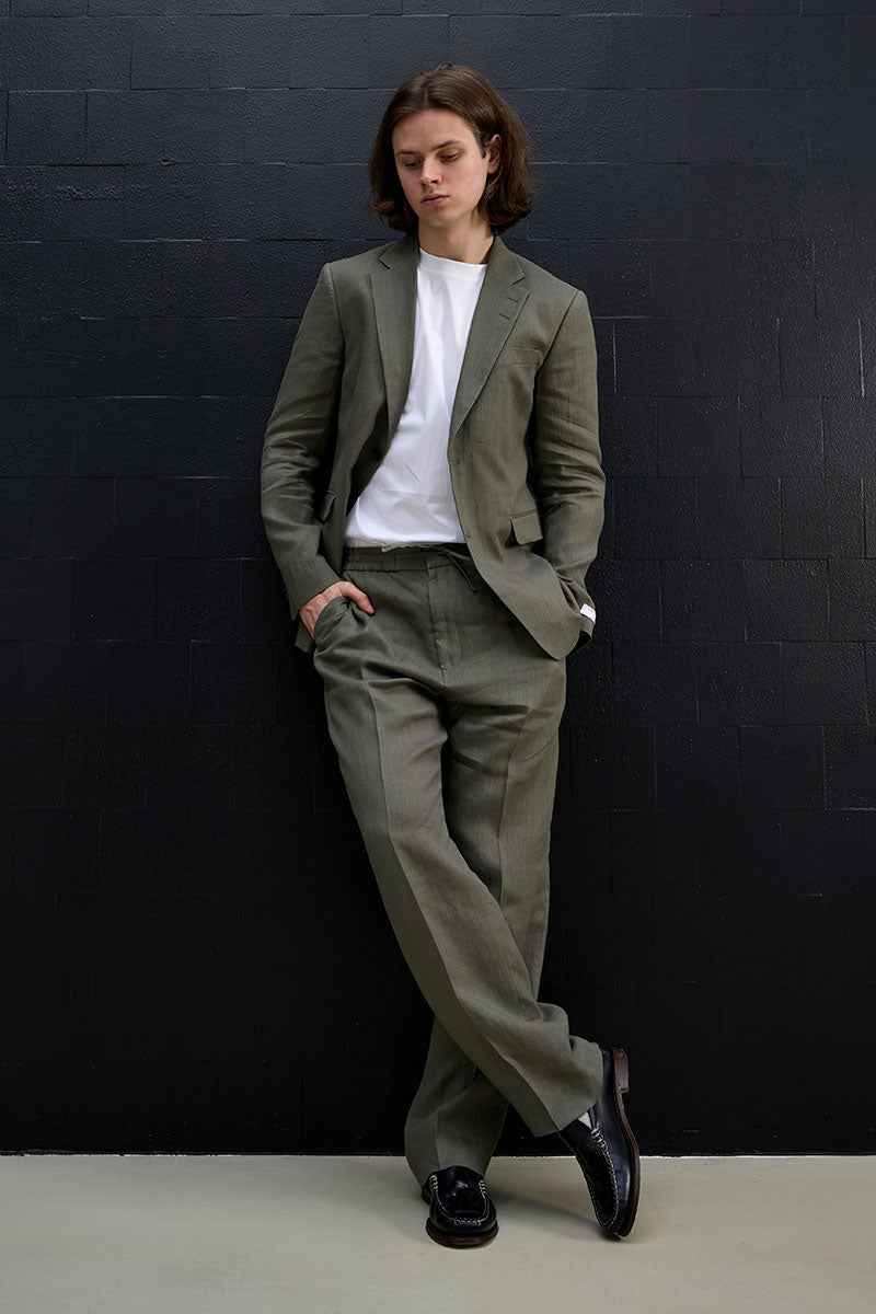 Mercerized relaxed-fit t-shirt LOGRA and Linen casual trousers ISCOVE