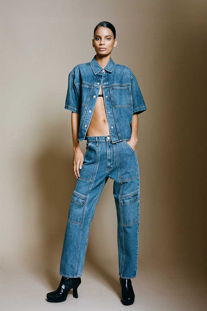 Knitted cashmere bra top CAPUCINE and Straight-leg cargo jeans COOPER