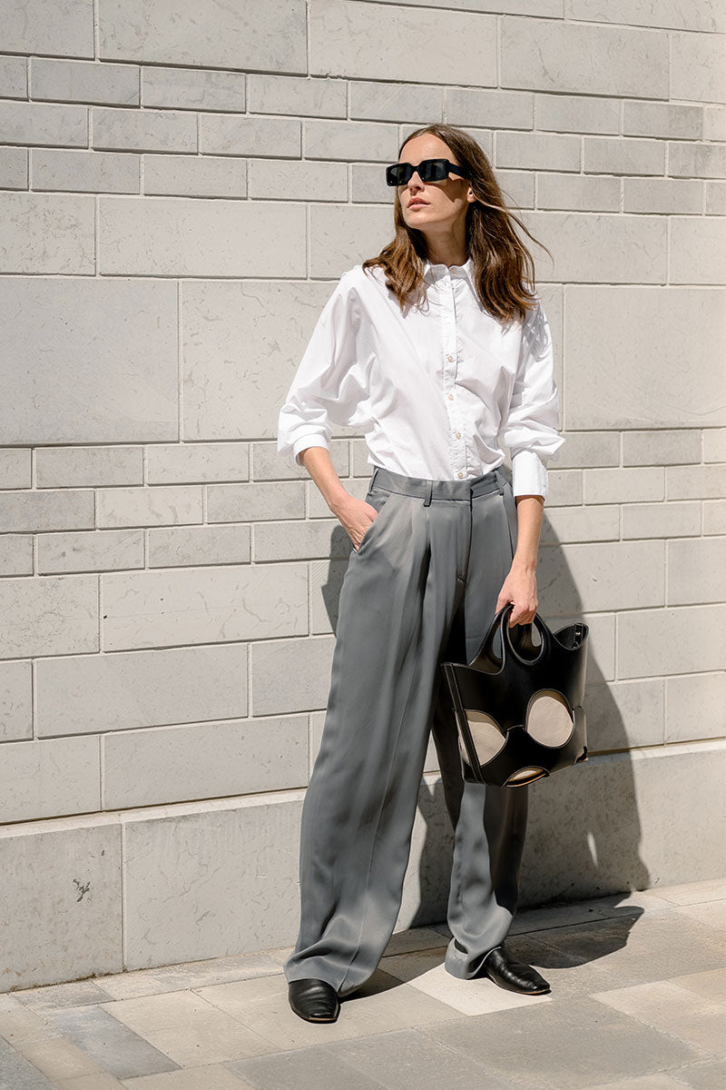 Dart fold cotton shirt and Wide suit trousers