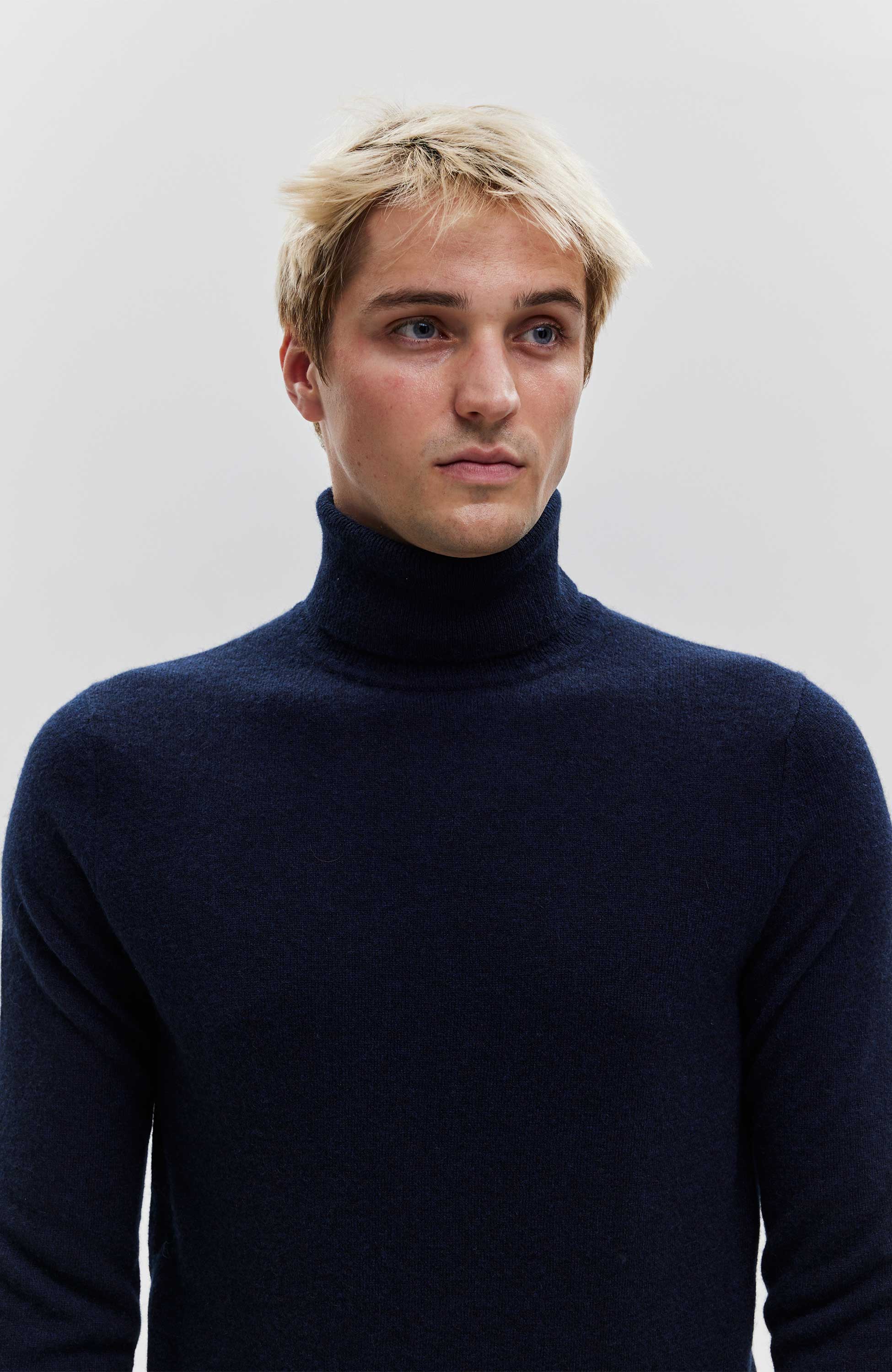 Rollneck cashmere pullover