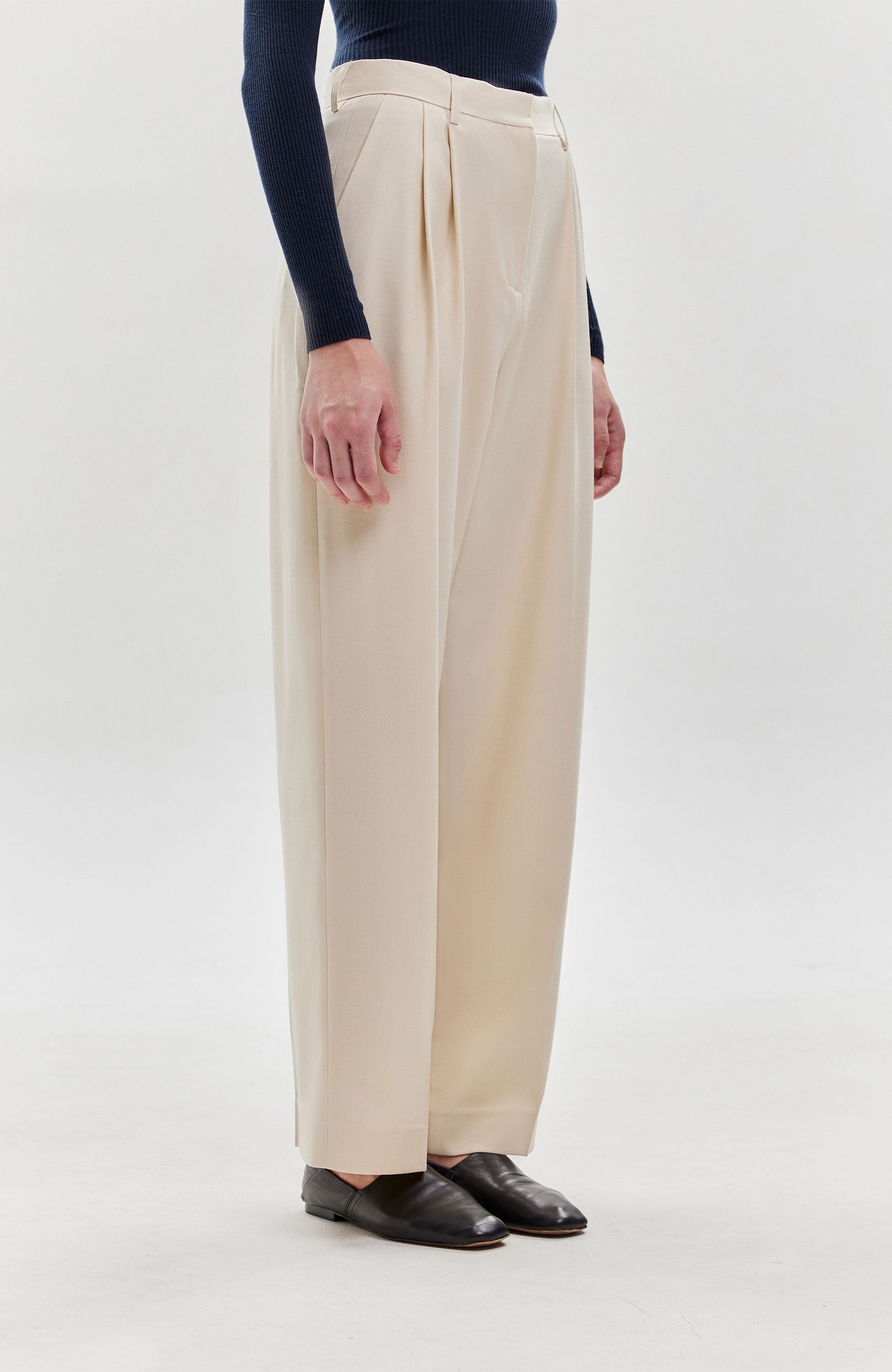 House of dagmar Neutral Wide suit trousers image 3