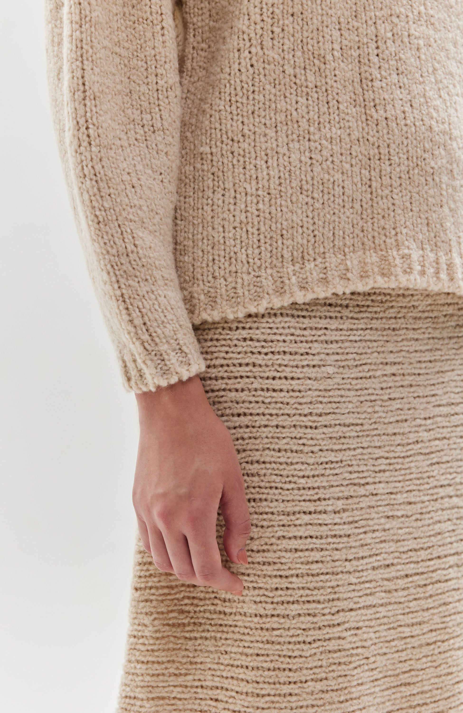 Erika cavallini Neutral Sweter bouclé z okrągłym dekoltem image 6