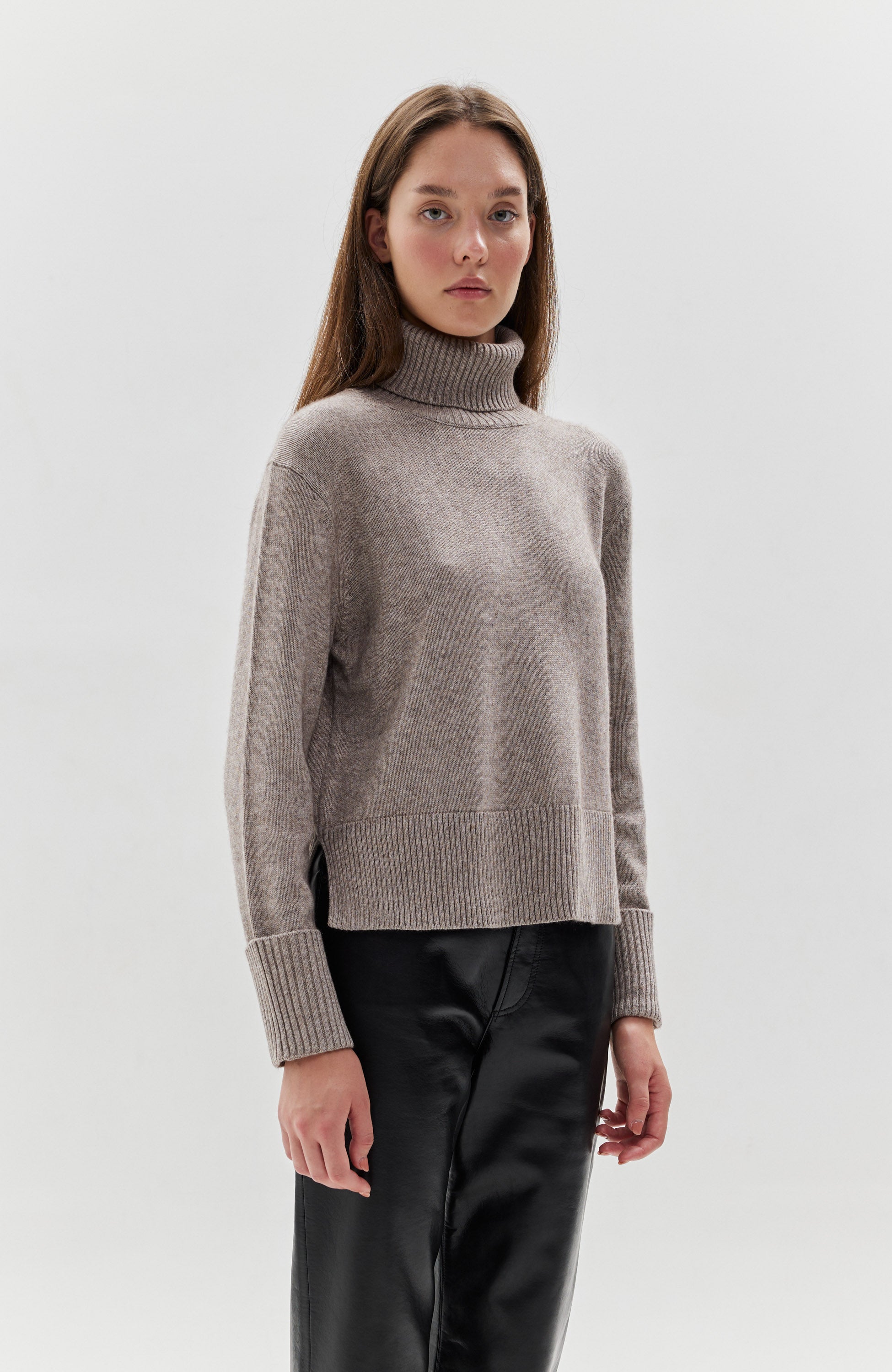Ftc cashmere Beige Kõrge kaelusega pullover image 3