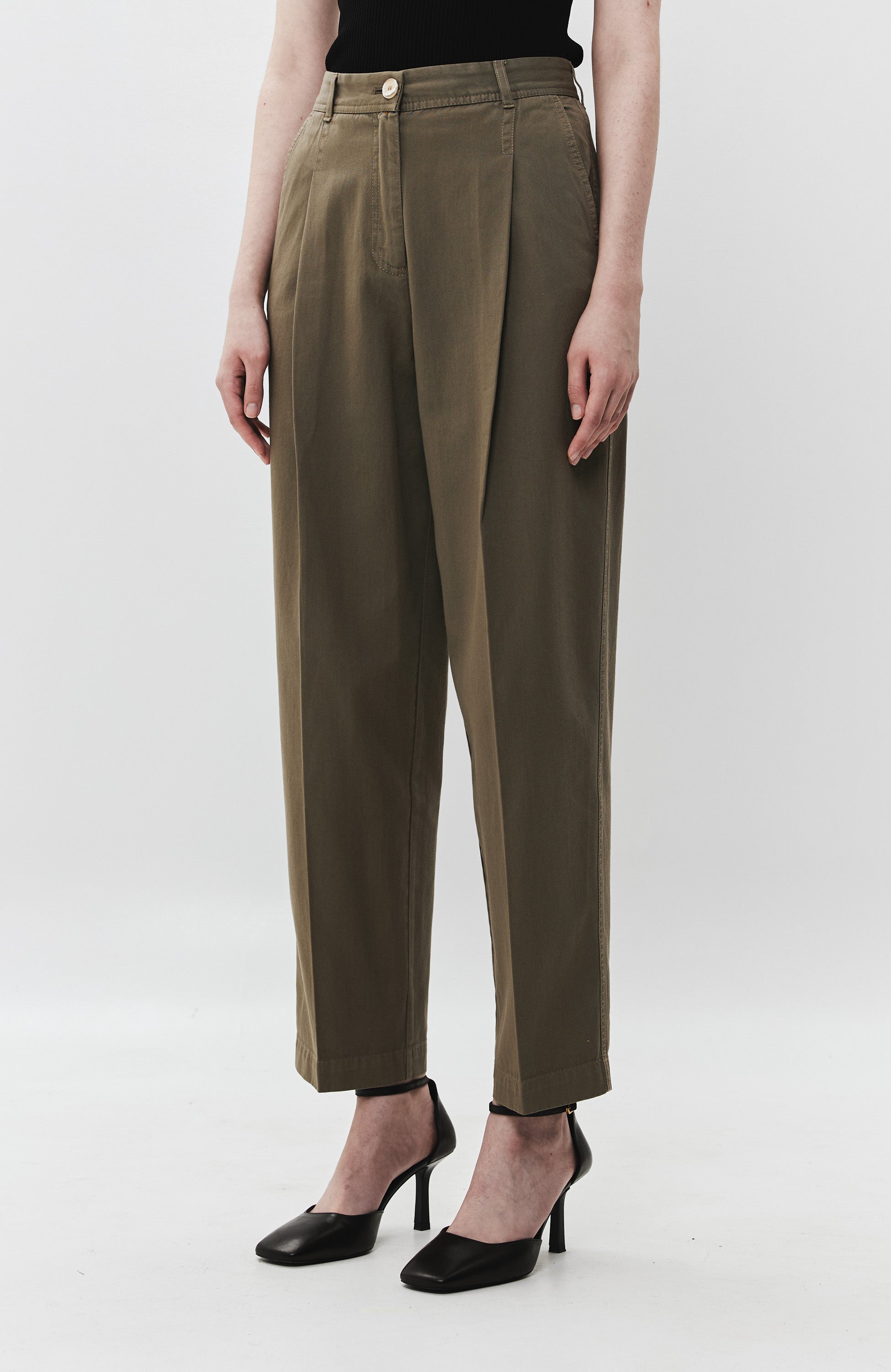 House of dagmar Green Cotton chino trousers image 3
