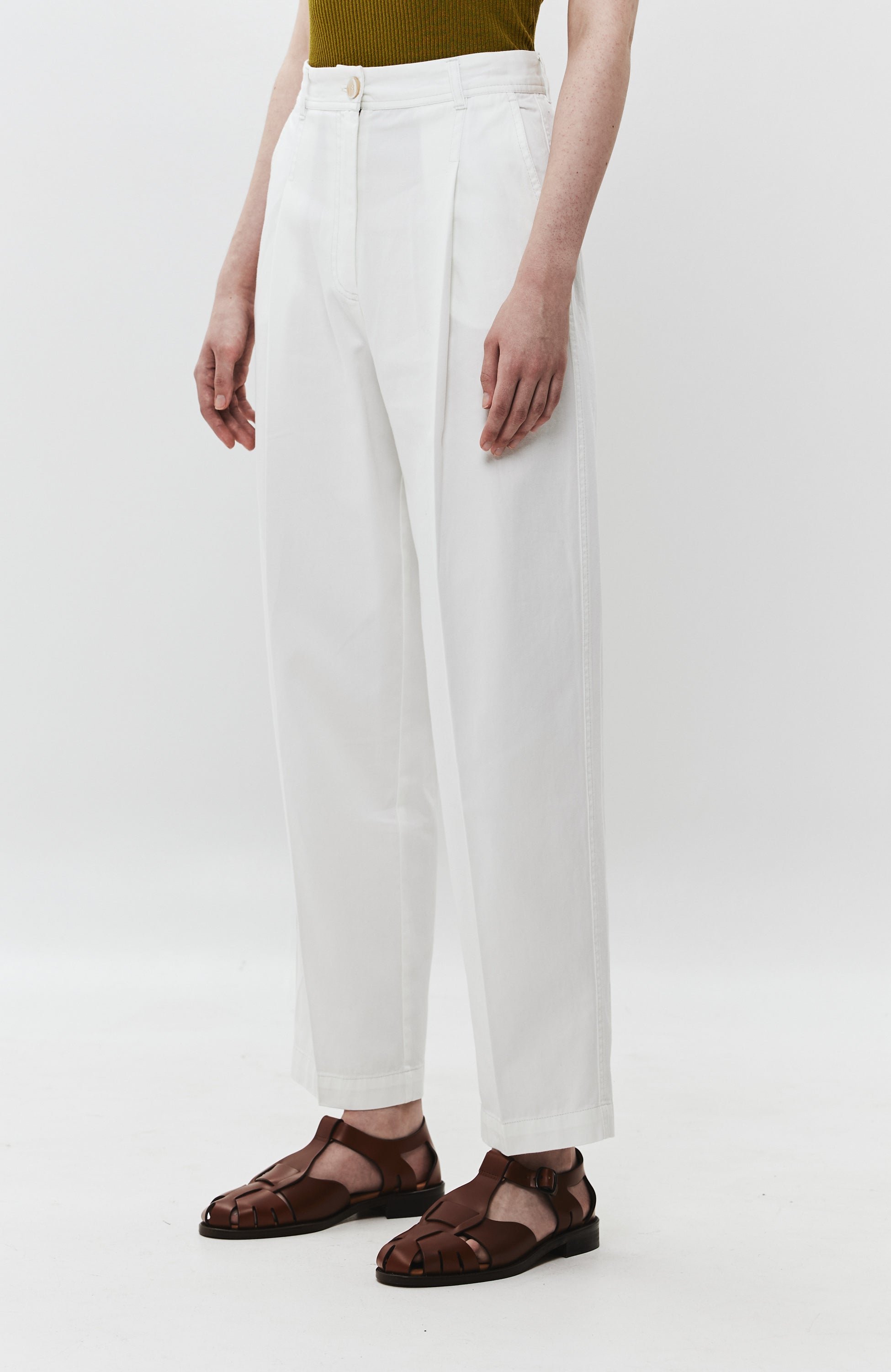 House of dagmar White Cotton chino trousers image 3