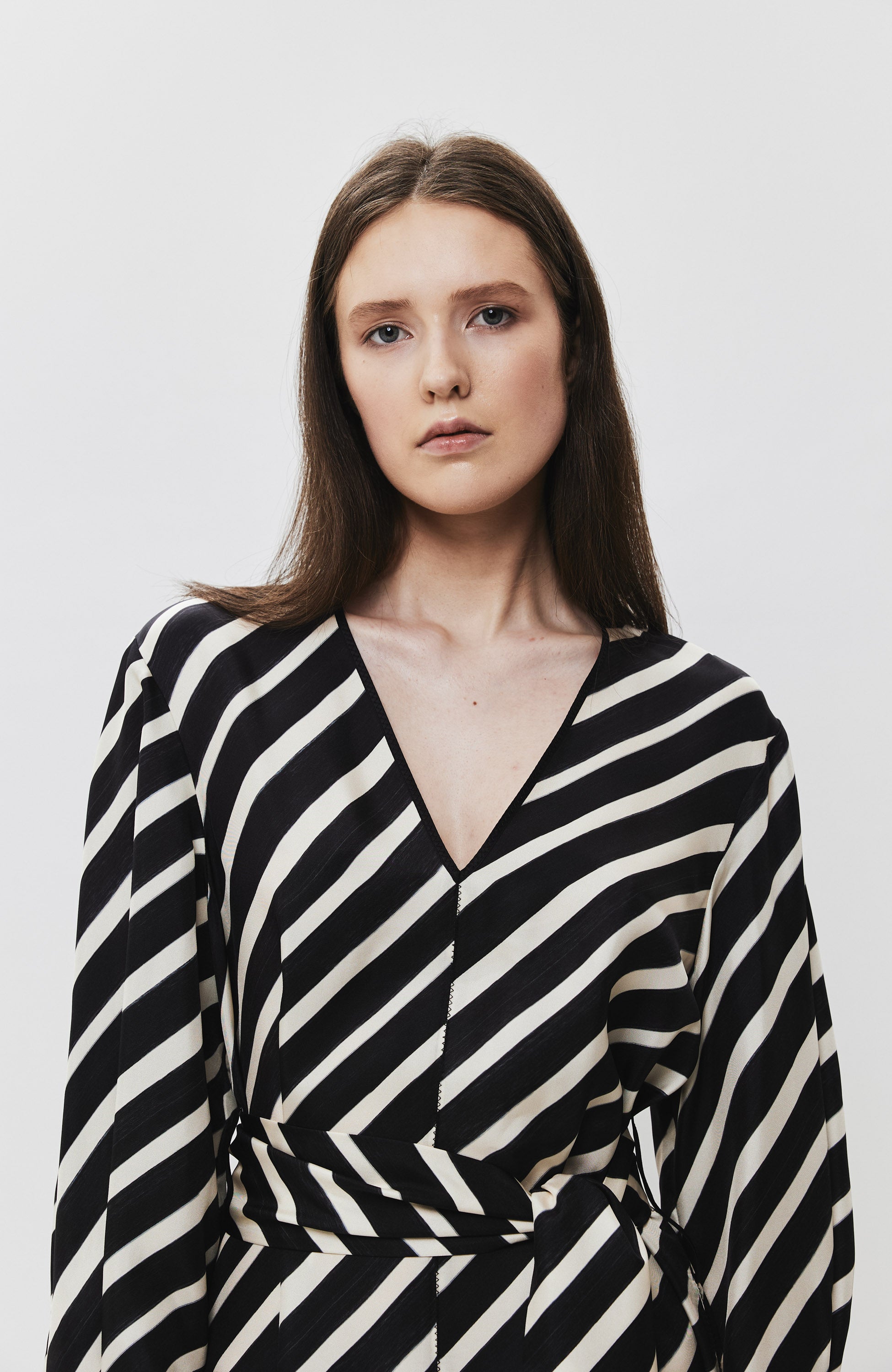 House of dagmar Black Silk v-neck dress image 9