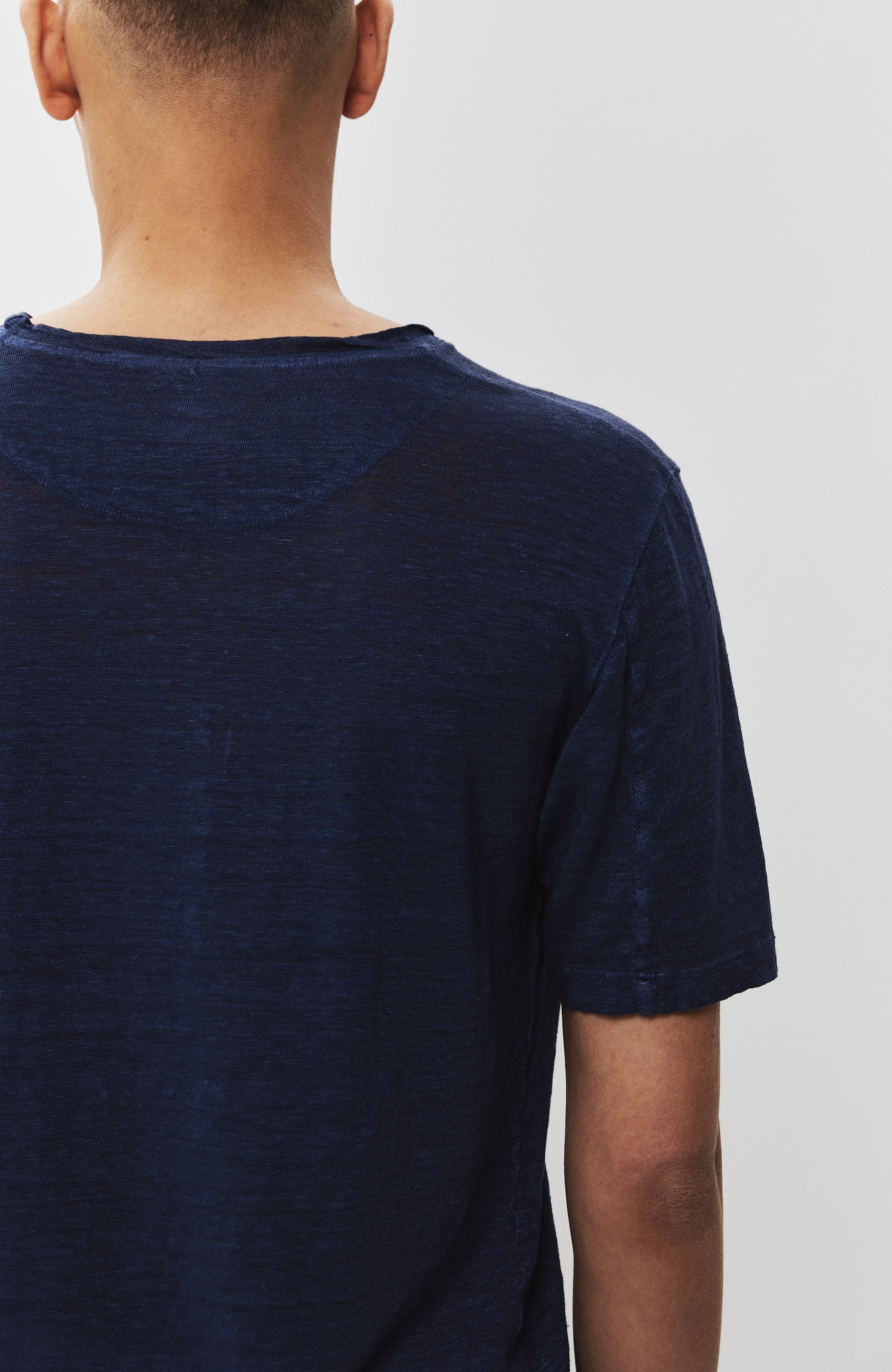 120% lino Navy Linen basic t-shirt image 5