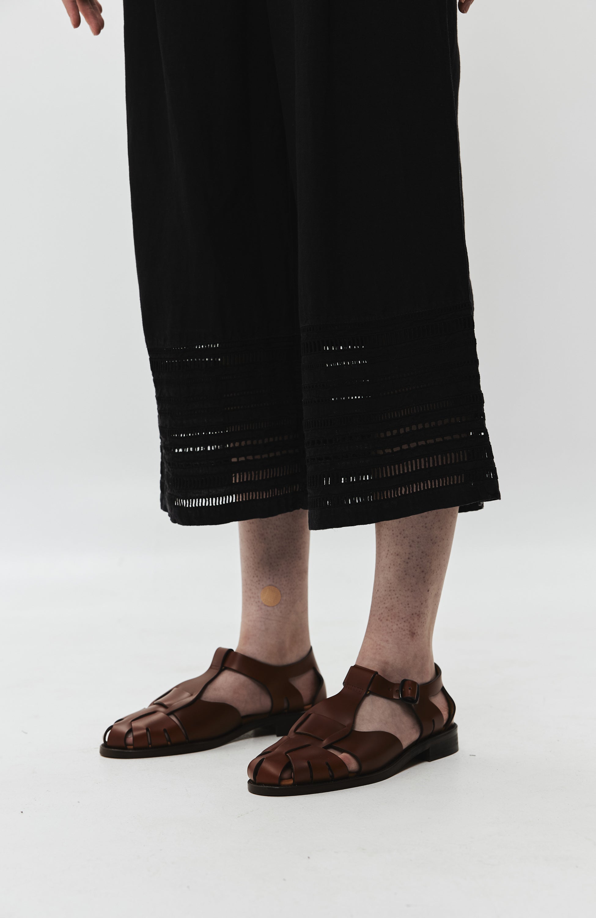 120% lino Black Embroidered linen wide-leg trousers image 6