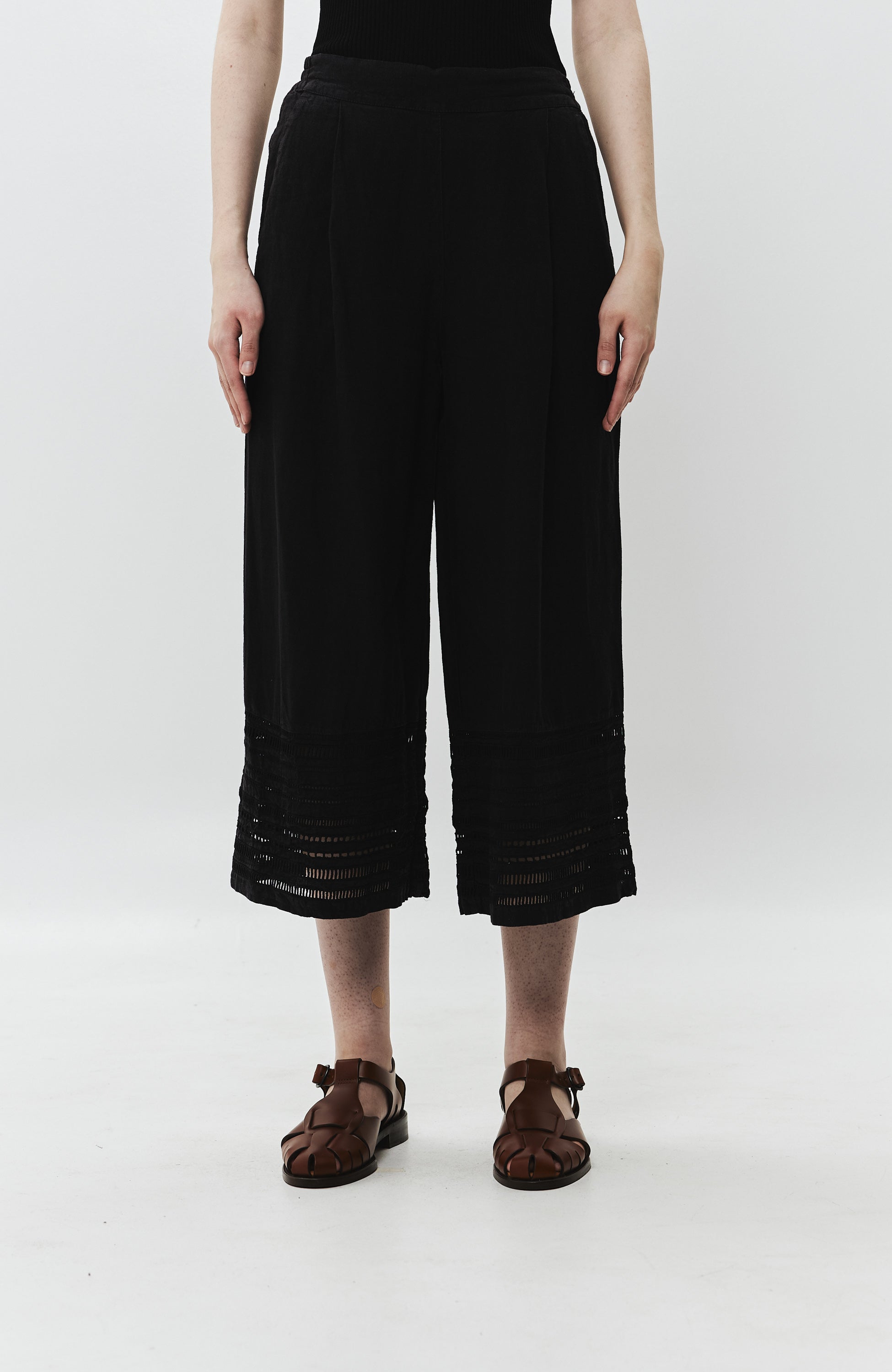 Embroidered linen wide-leg trousers