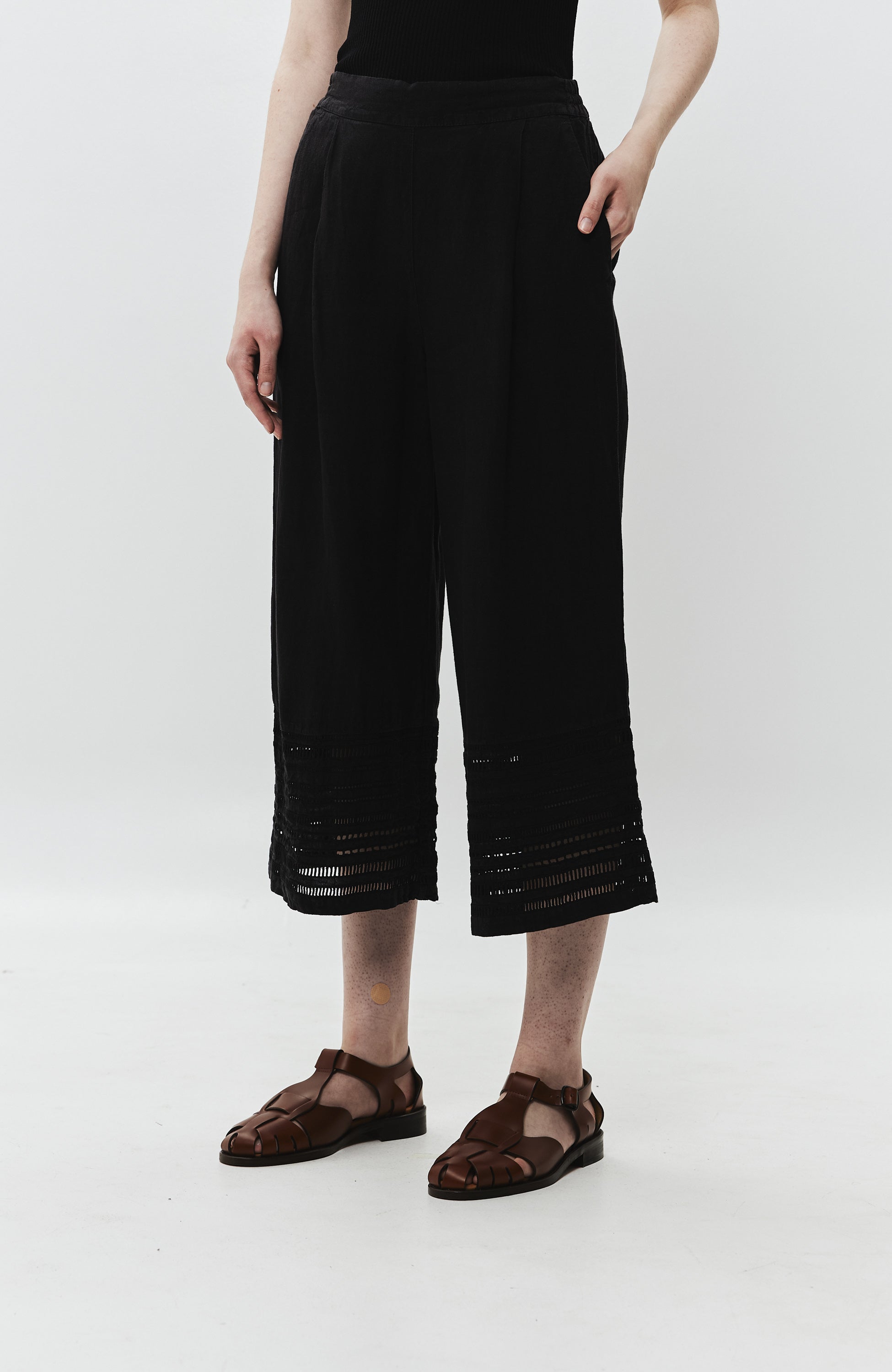 120% lino Black Embroidered linen wide-leg trousers image 3