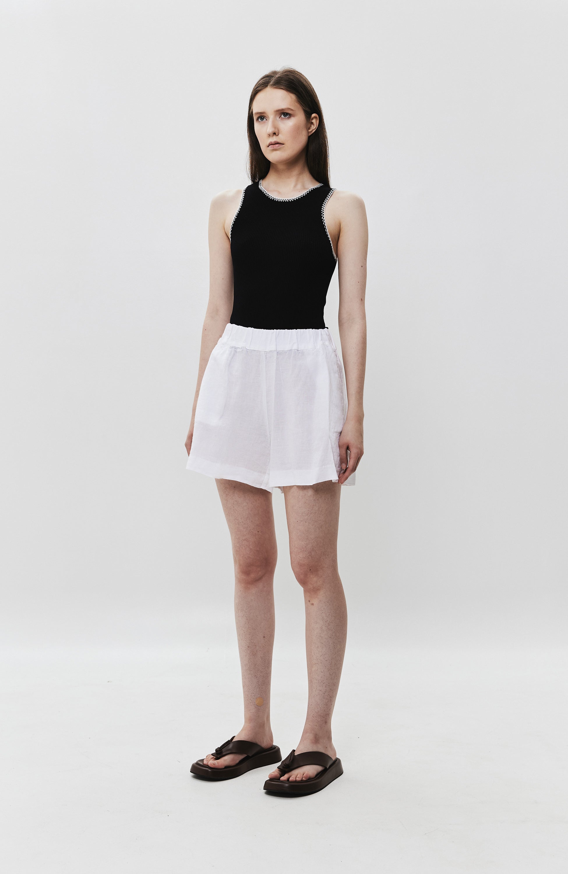 120% lino White Elasticated-waistband linen shorts image 9