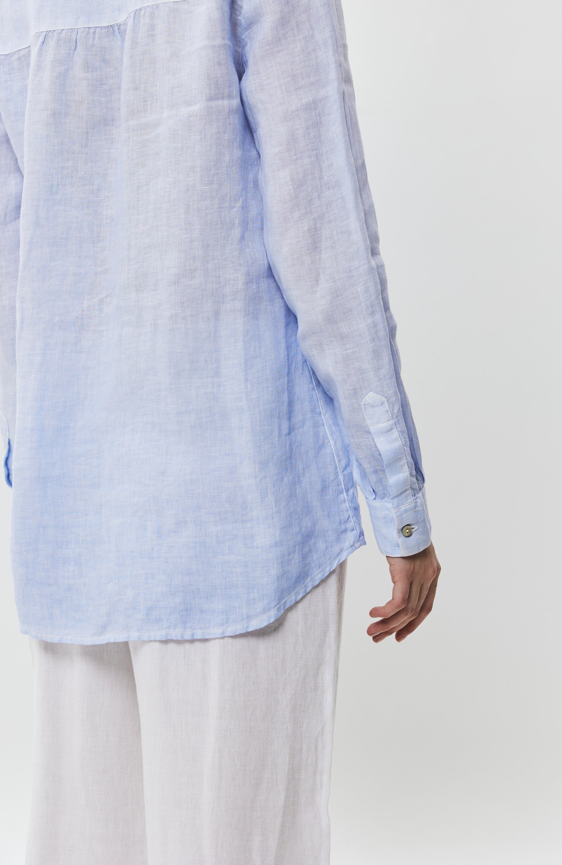 120% lino Blue Long sleeve garment-dyed linen shirt image 4