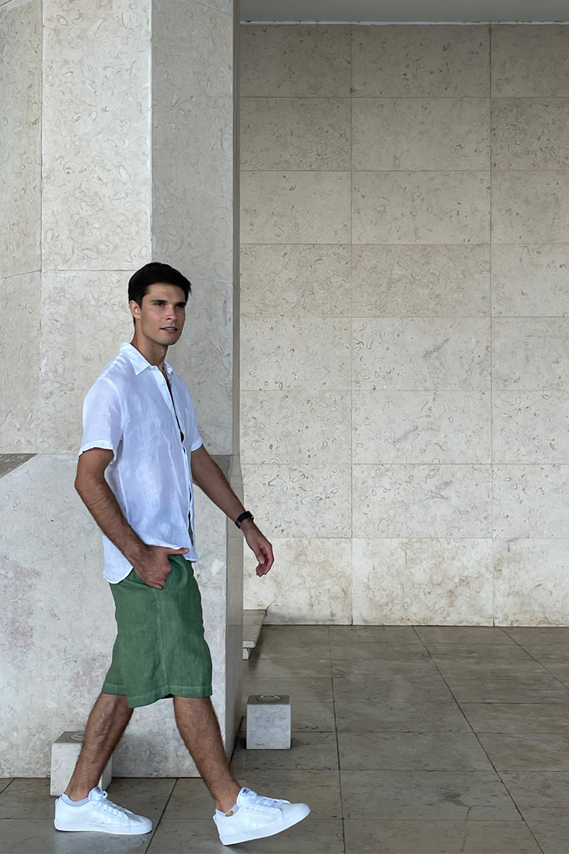 Long sleeve linen patch-pocket shirt and Linen bermuda shorts