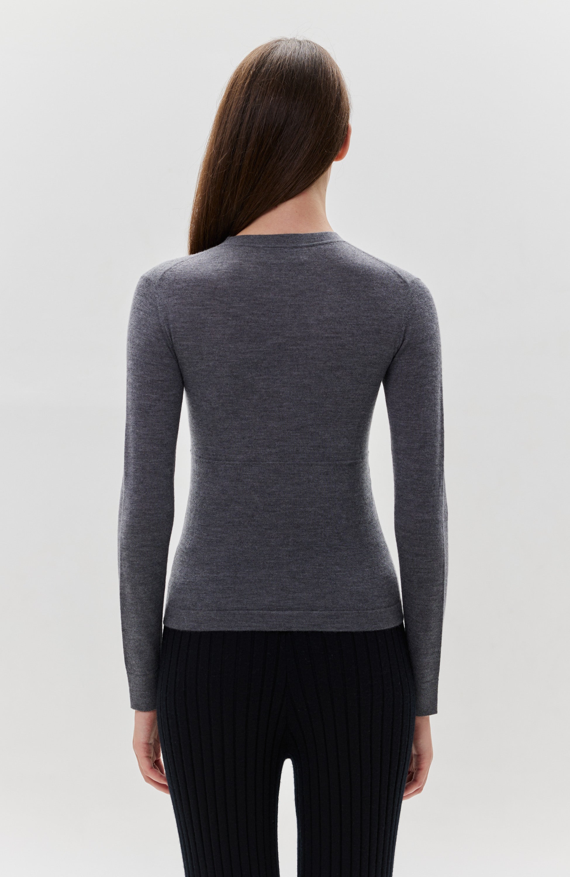 Lisa yang Grey Roundneck fine-knit top rowen image 4