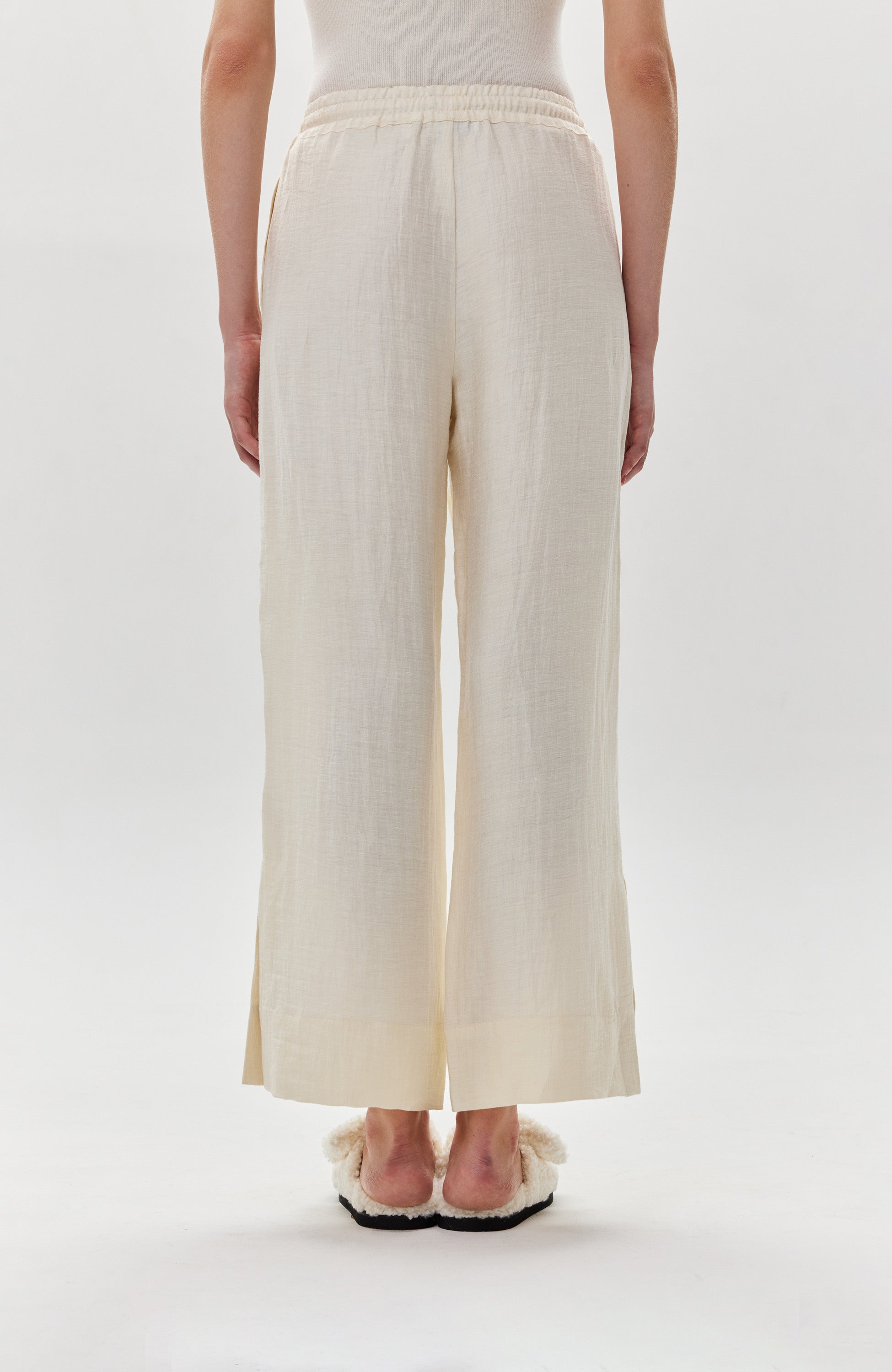 House of dagmar White Flowy trousers image 4