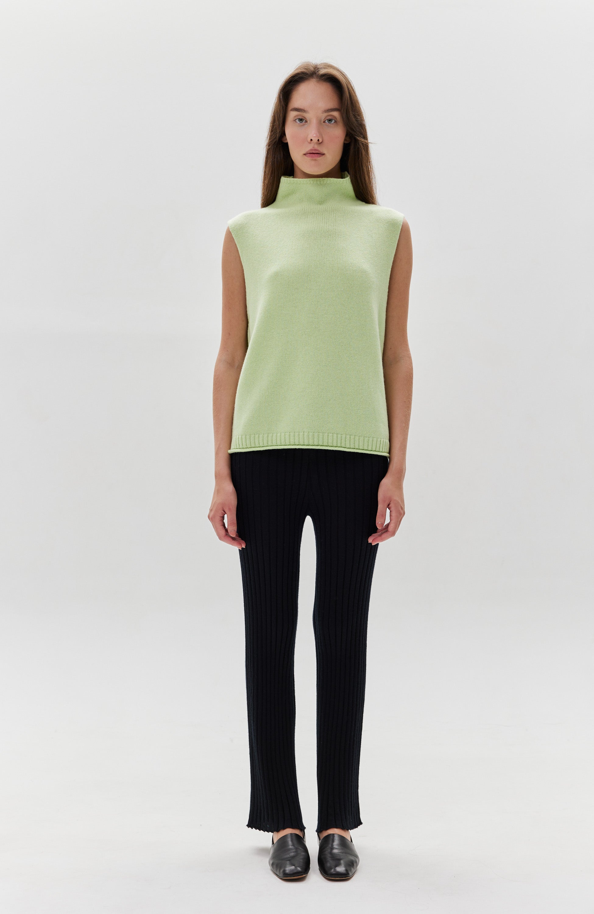 Lisa yang Green Mockneck cashmere vest tova image 7