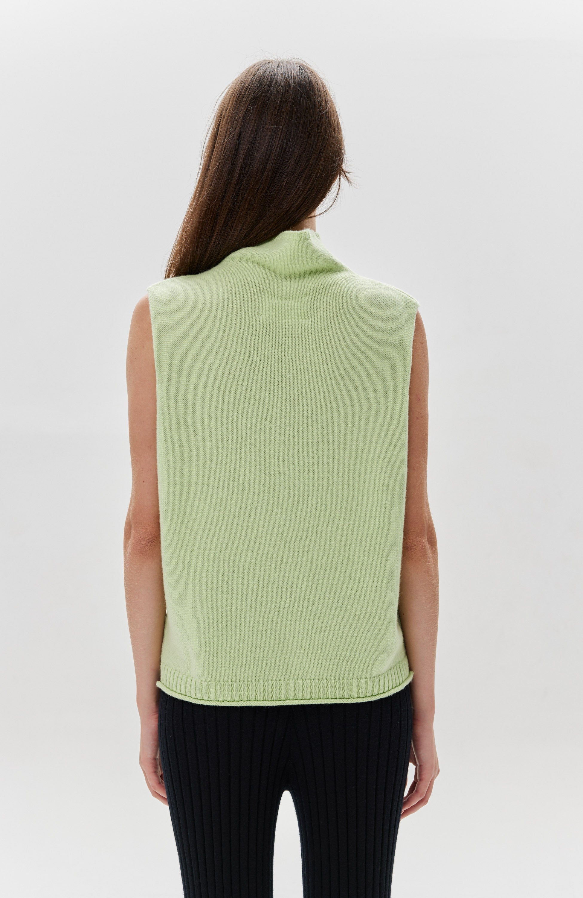 Lisa yang Green Mockneck cashmere vest tova image 5