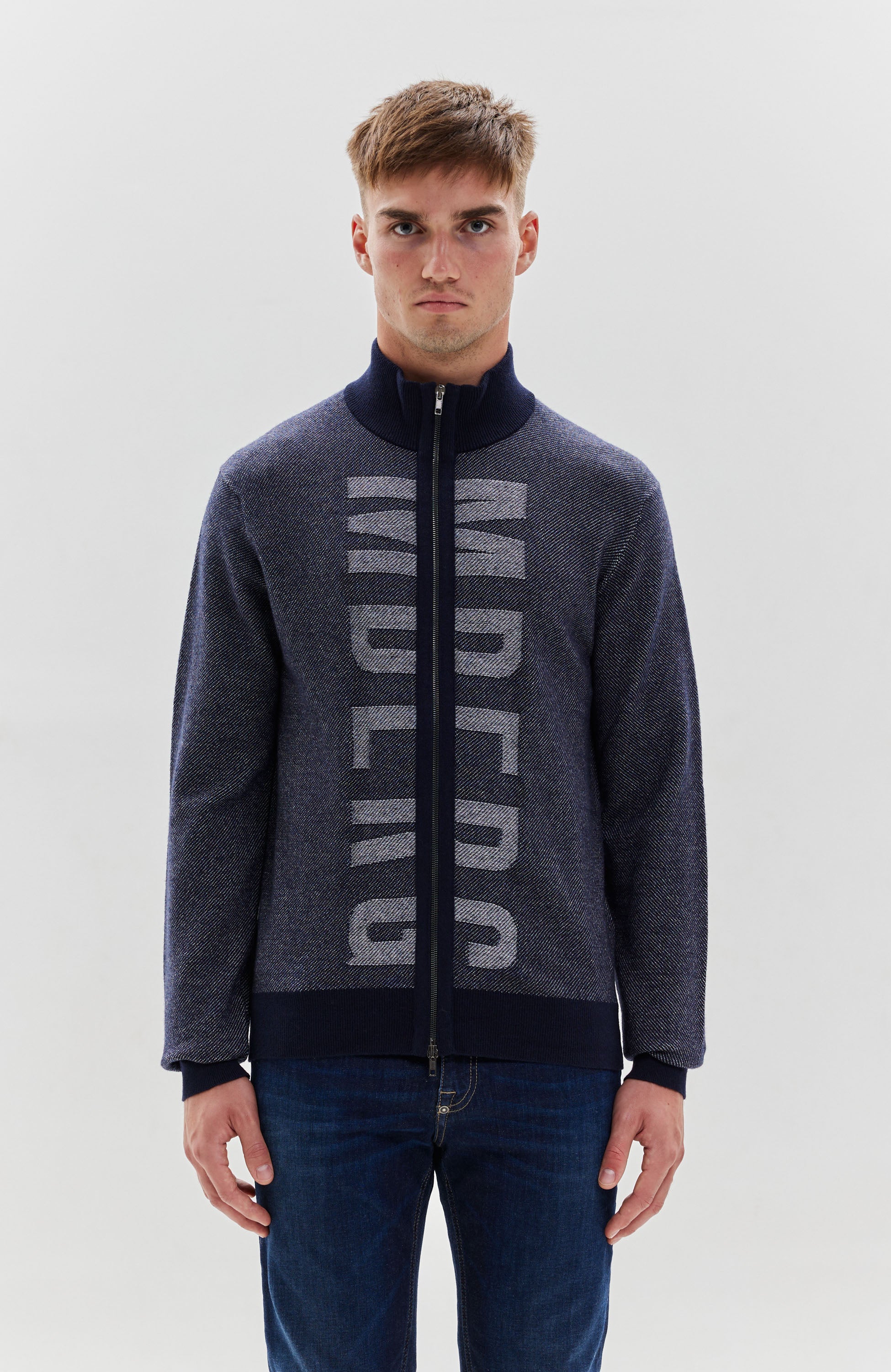 Logo-print zipped cardigan