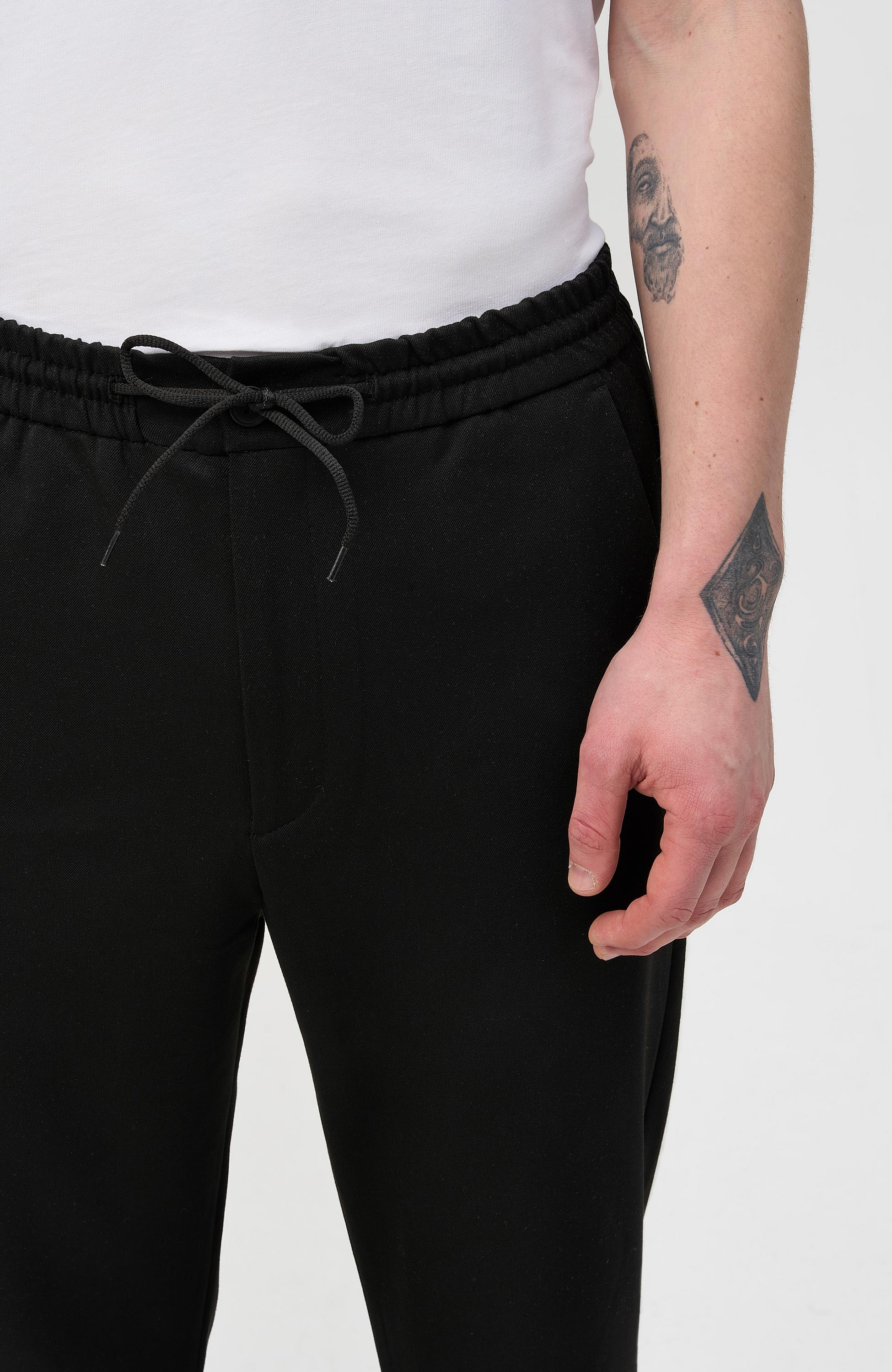 Les deux Black Tapered drawstring pants como image 5