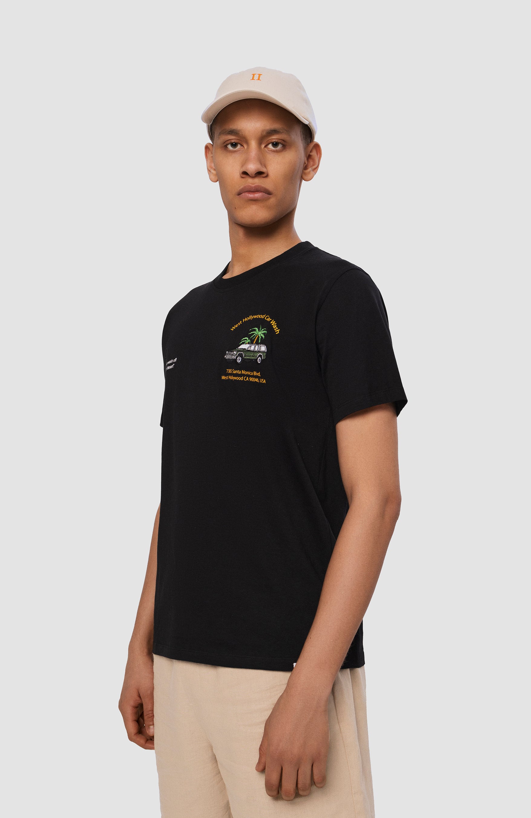 Embroidered t-shirt CAR WASH
