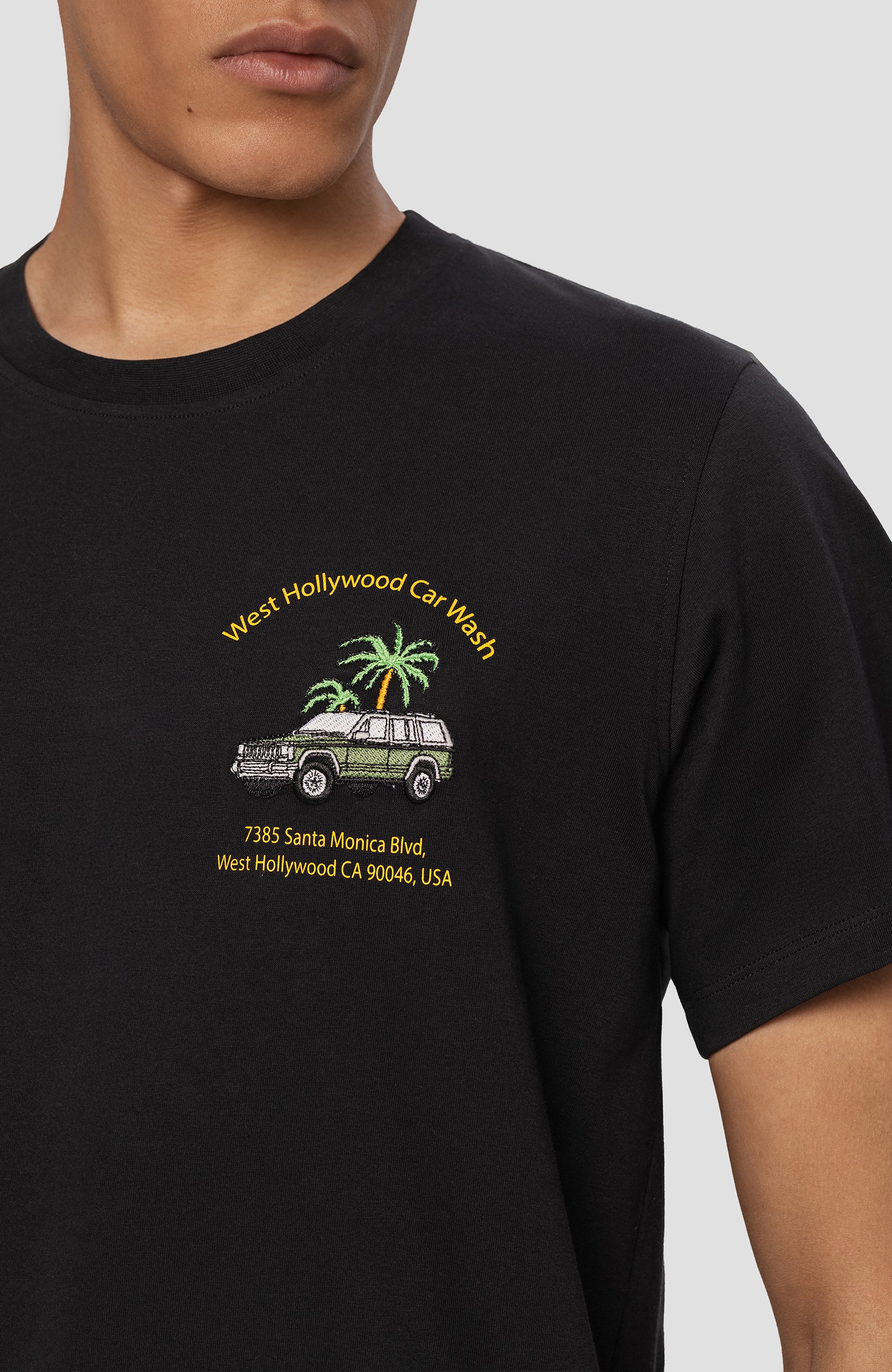 Les deux Black Embroidered t-shirt car wash image 6