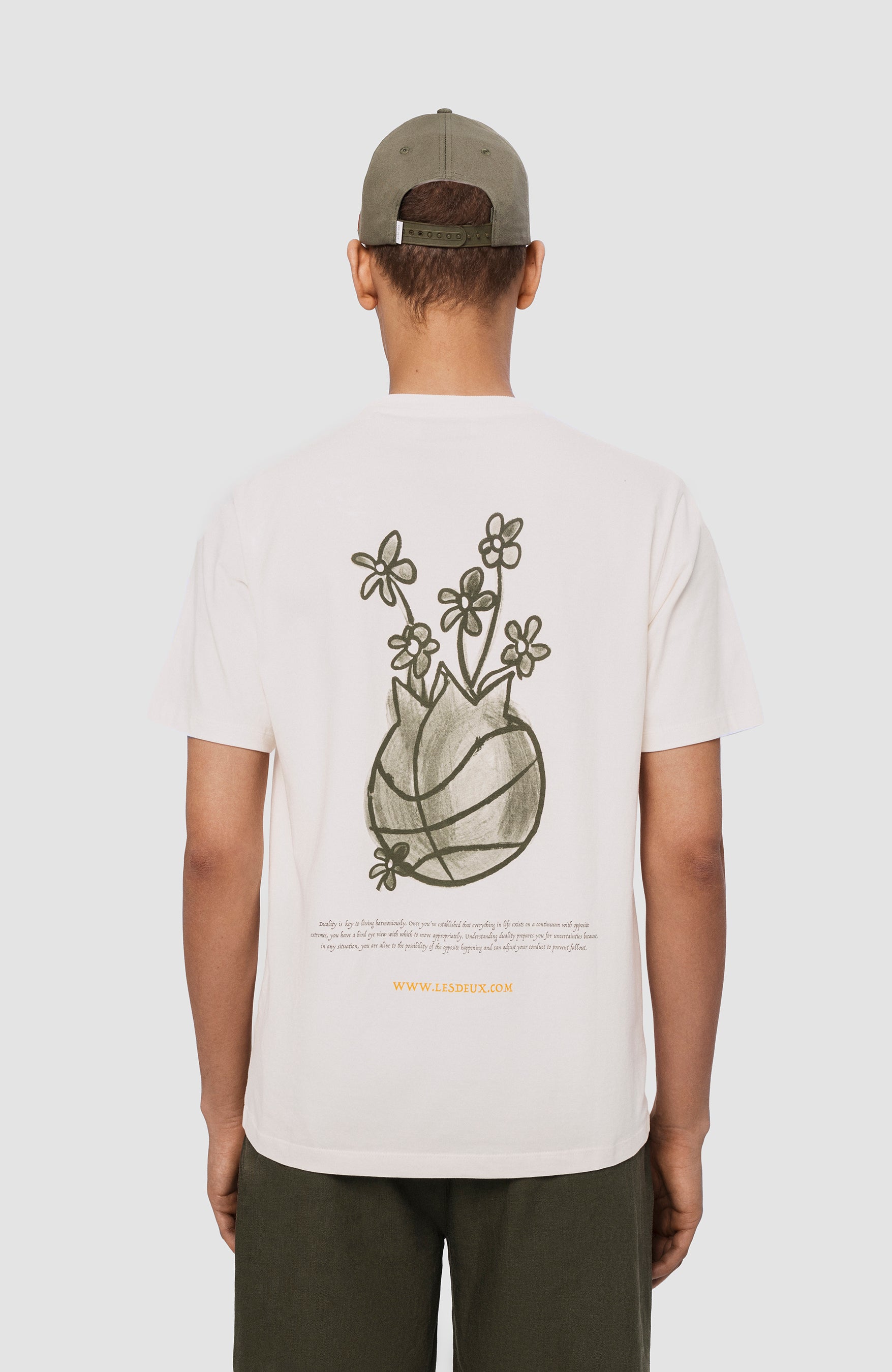 Les deux Neutral Flower-print t-shirt duality image 3