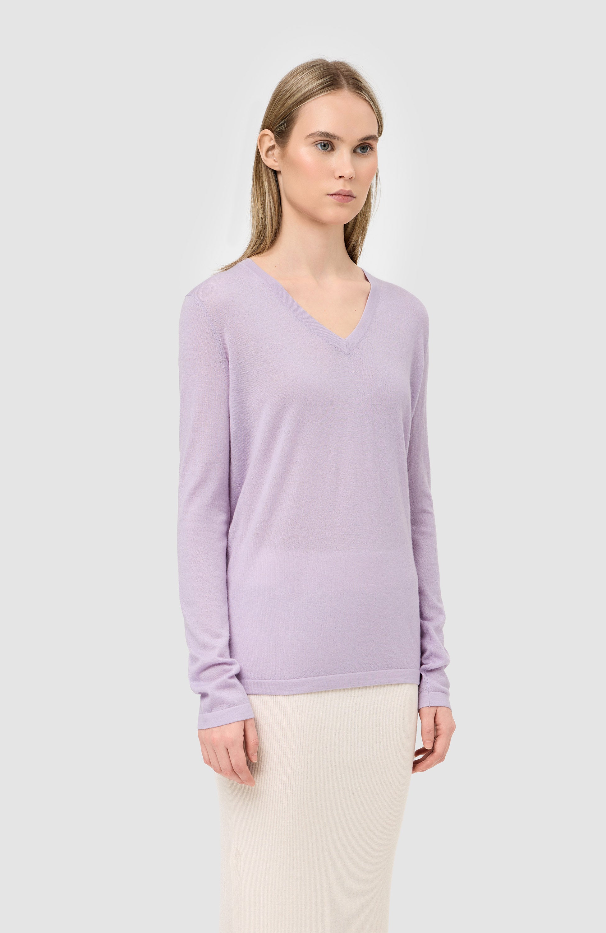 Lisa yang Purple Fine-knit v-neck top jane image 3