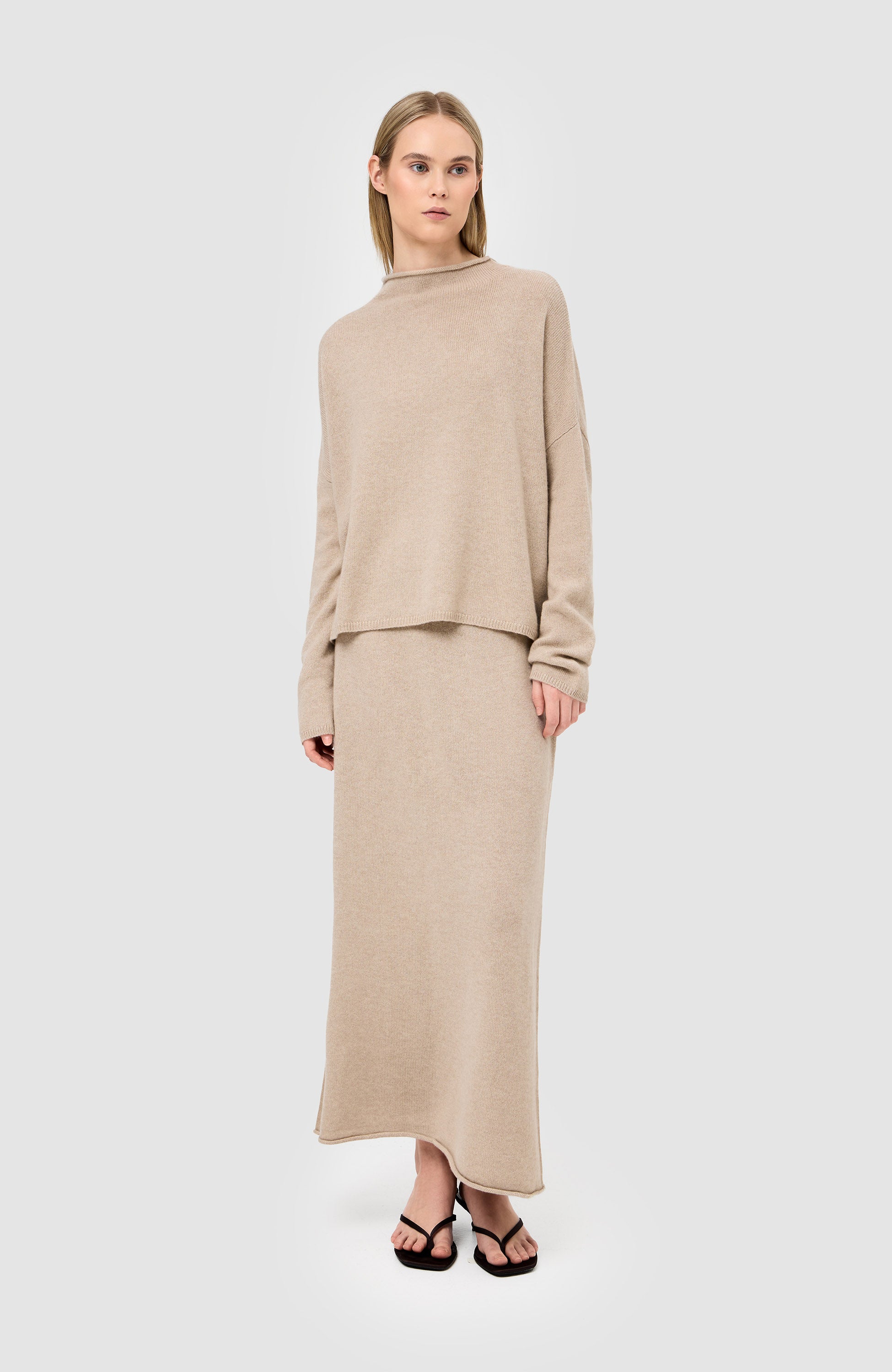 Lisa yang Neutral Rollneck cashmere sweater sandy image 5