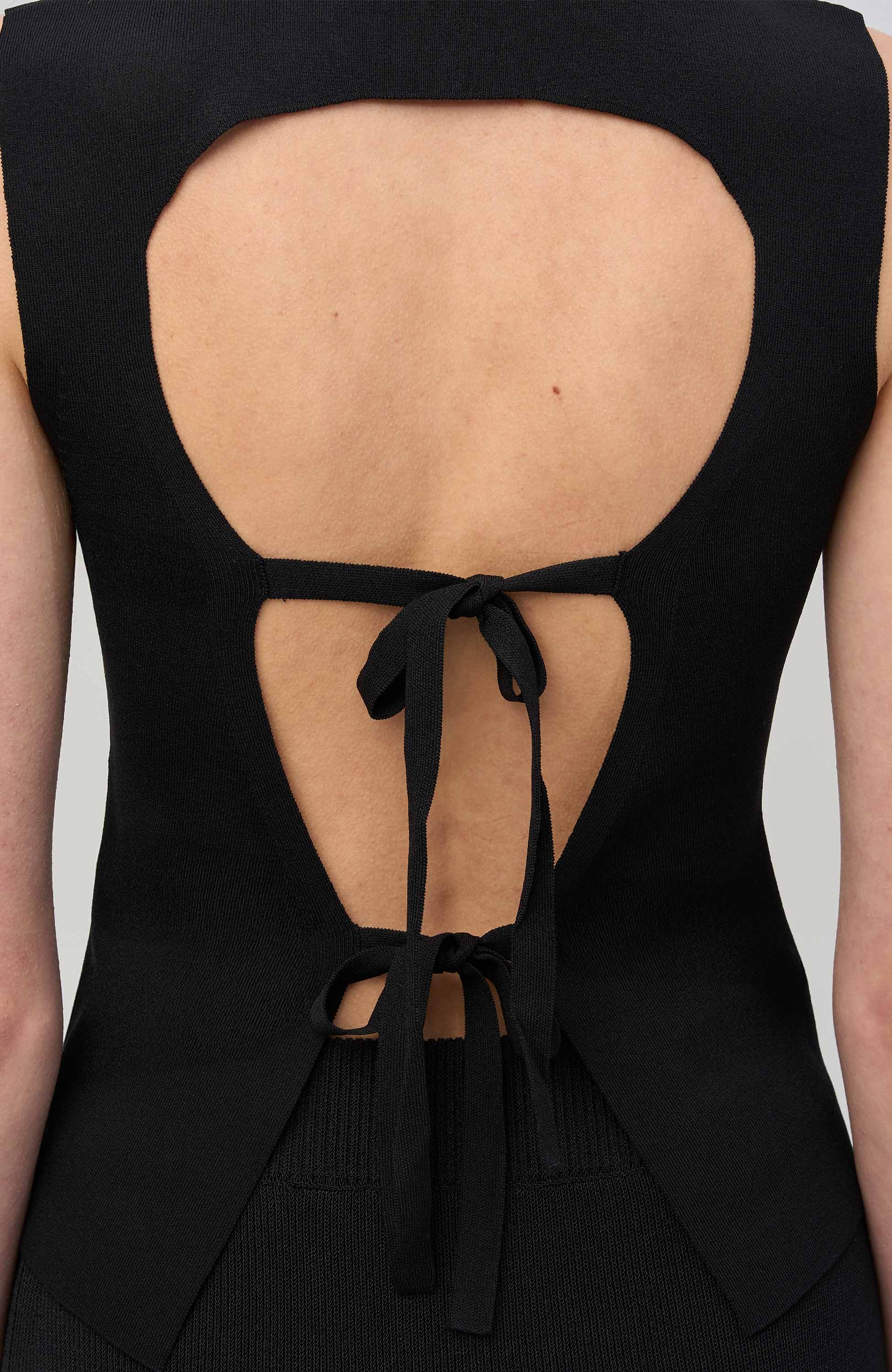 House of dagmar Black Open back top image 4