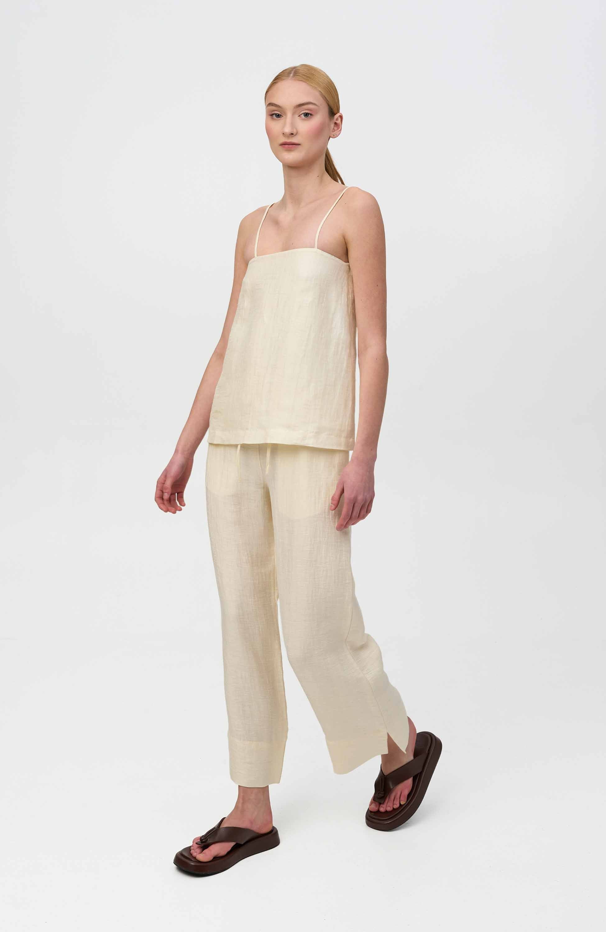 House of dagmar White Linen drawstring trousers image 6