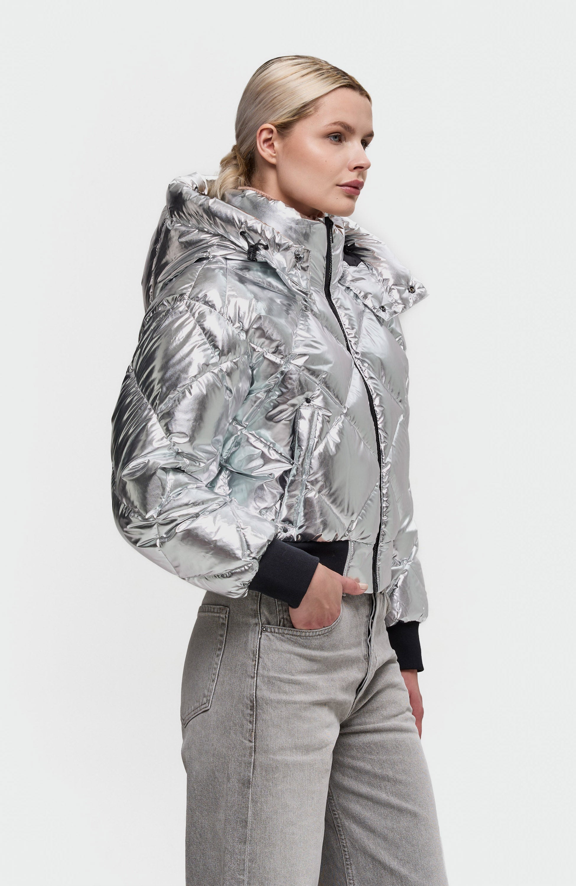 Moose knuckles Silver Metalse viimistlusega polsterdatud jope bankhead image 4