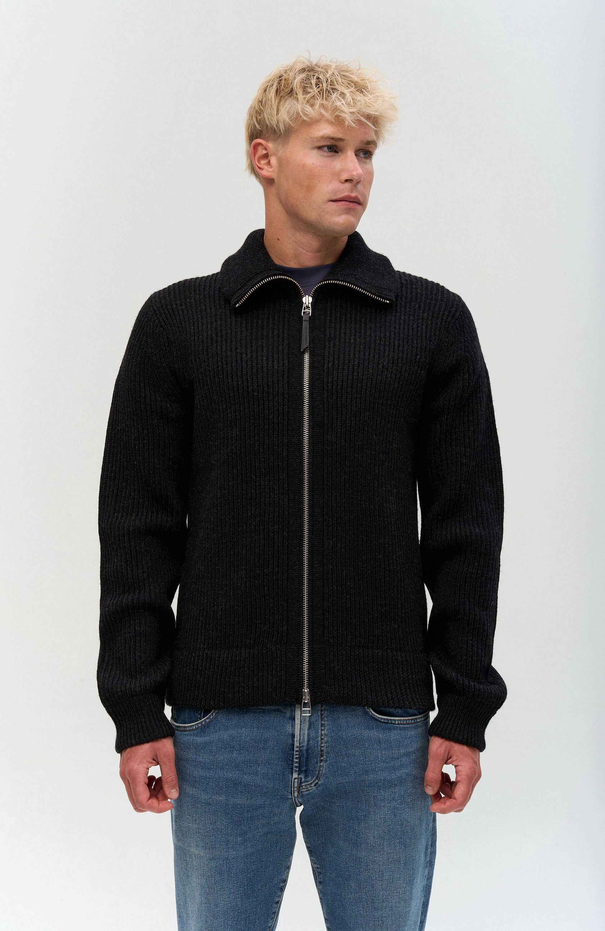 Tiger of sweden Grey Chunky knit cardigan niall image 3
