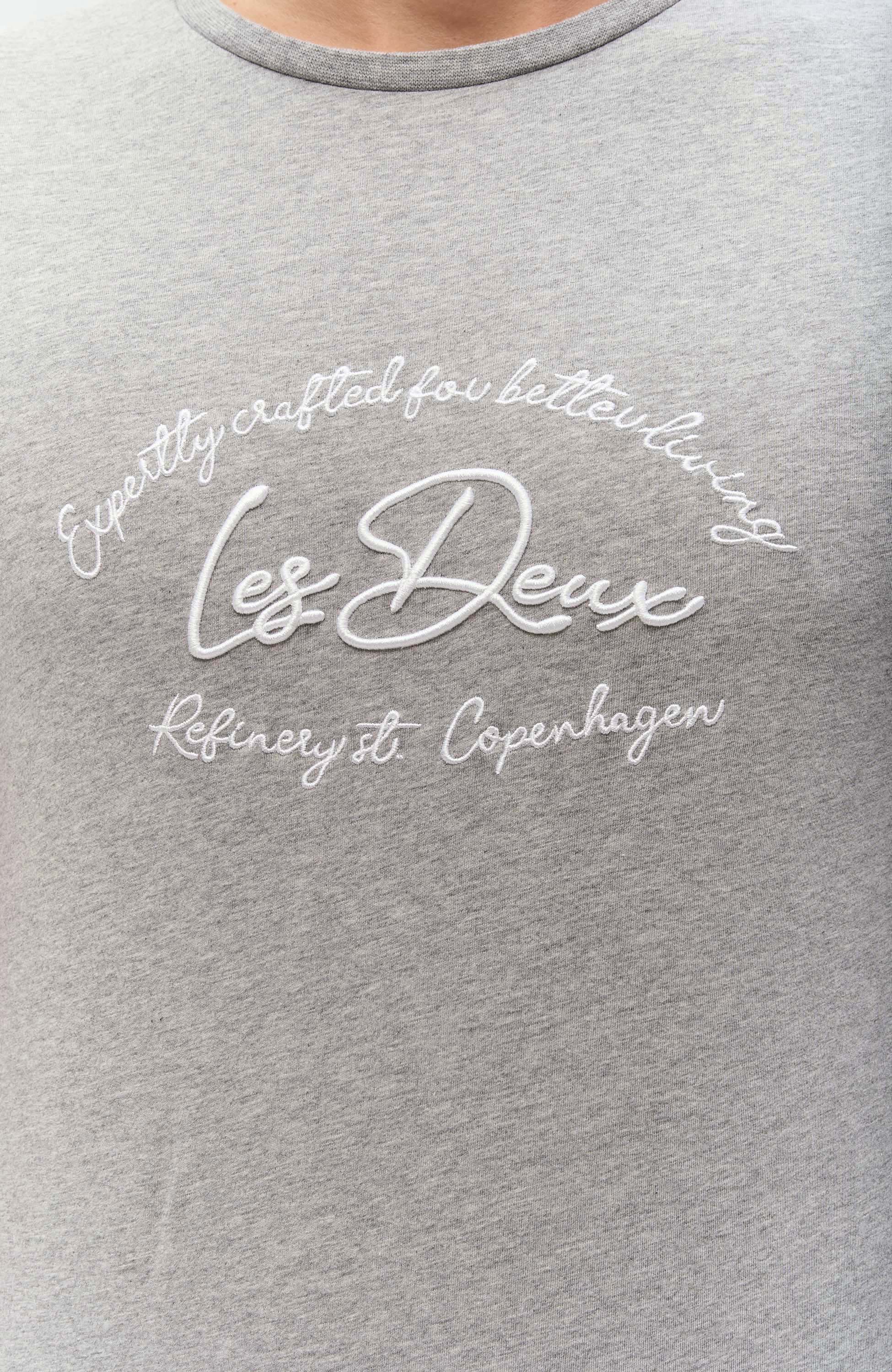 Les deux Grey Embroidered cotton t-shirt camden image 5
