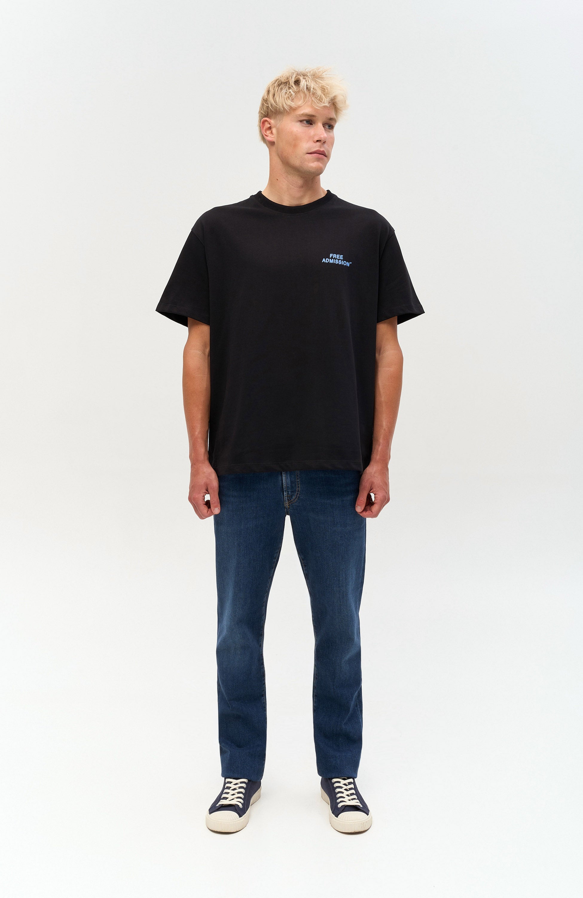 Les deux Black Cotton t-shirt late night service image 6