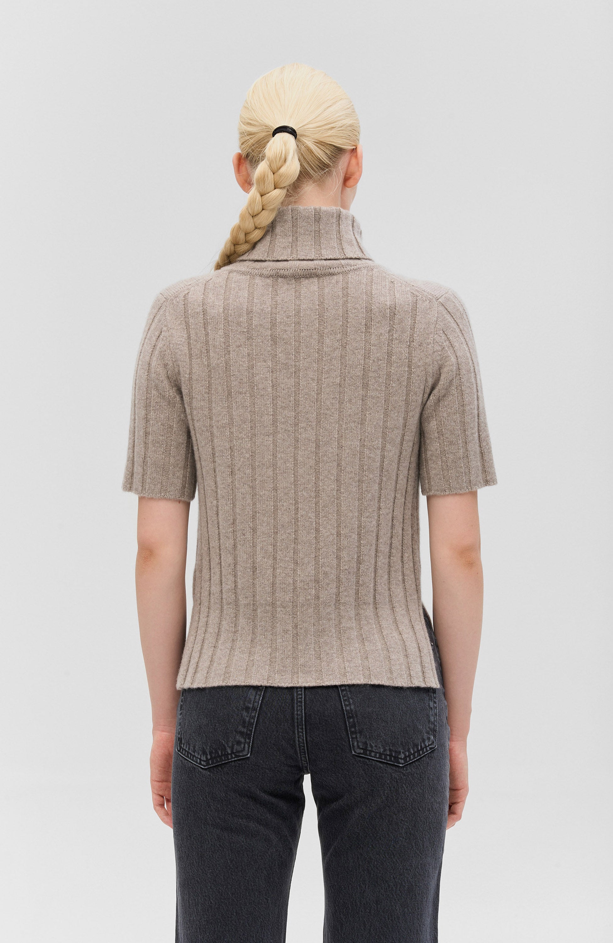 Ftc cashmere Beige Sweter z krótkim rękawem image 5