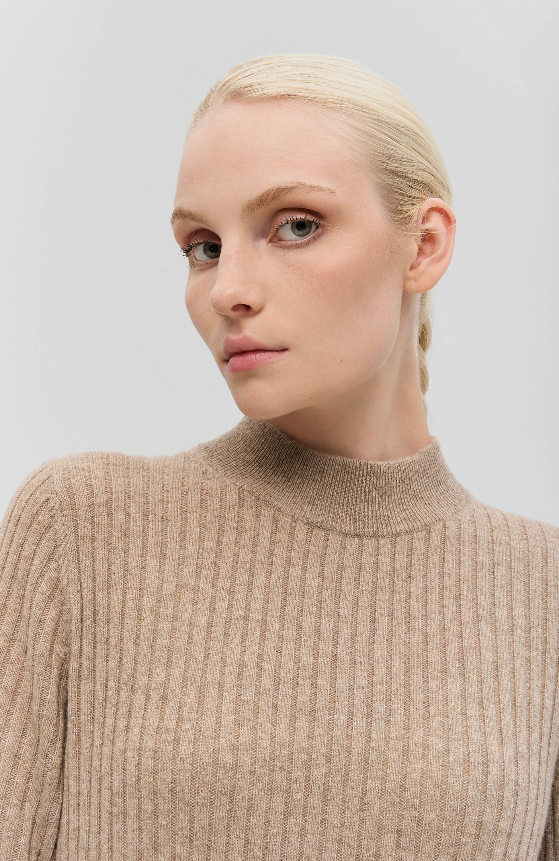 Ftc cashmere Beige Mockneck ribbed dress image 6