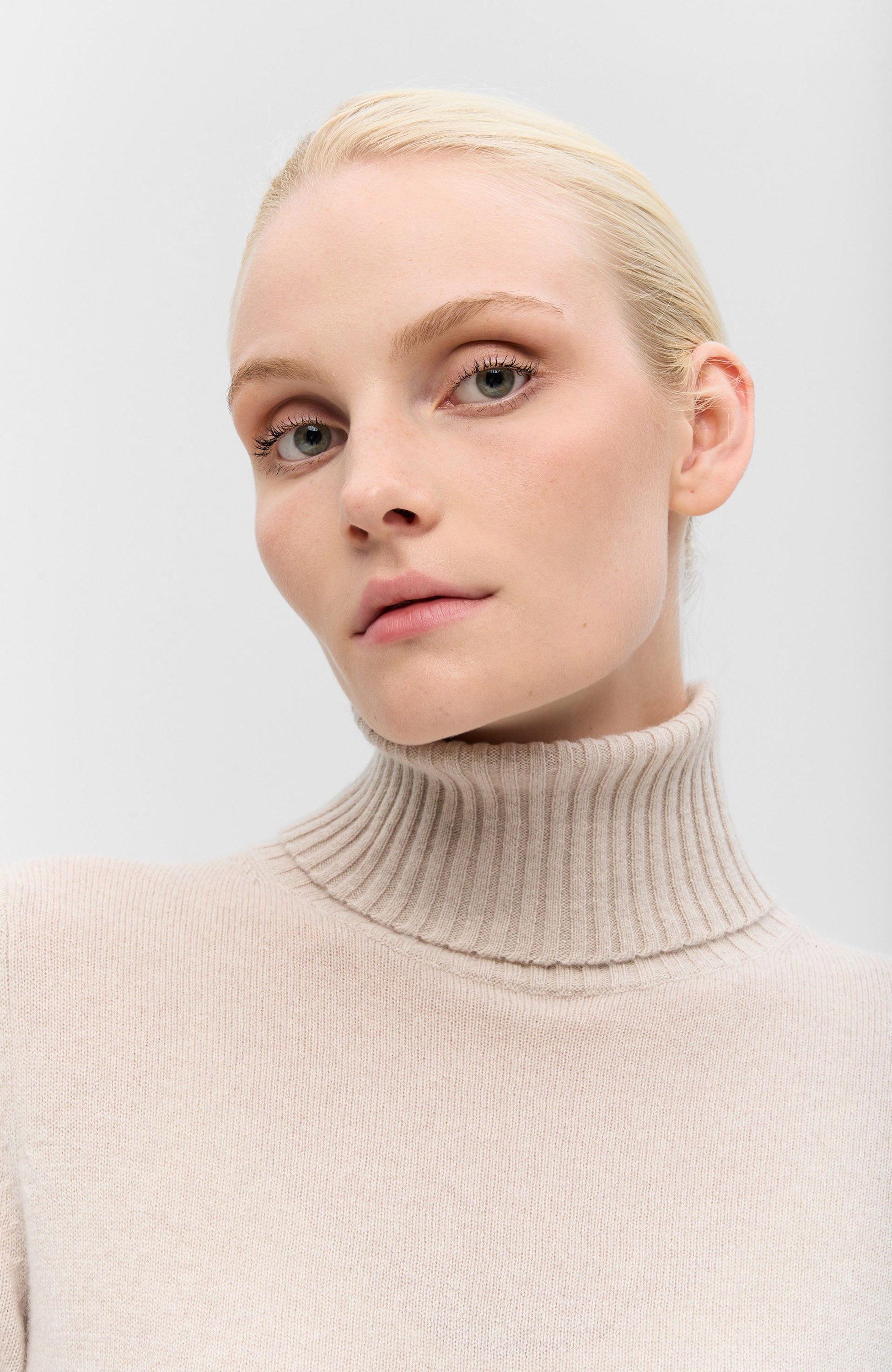 Ftc cashmere Neutral Kõrge kaelusega kašmiirist džemper image 5