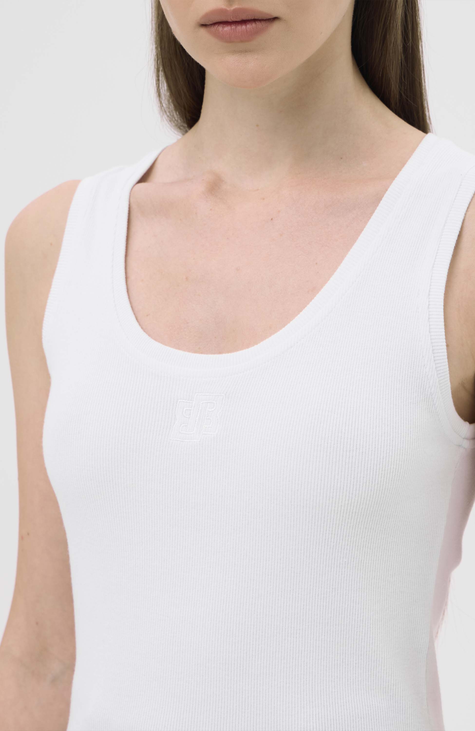 Beige brown White Top z haftowanym logo image 5