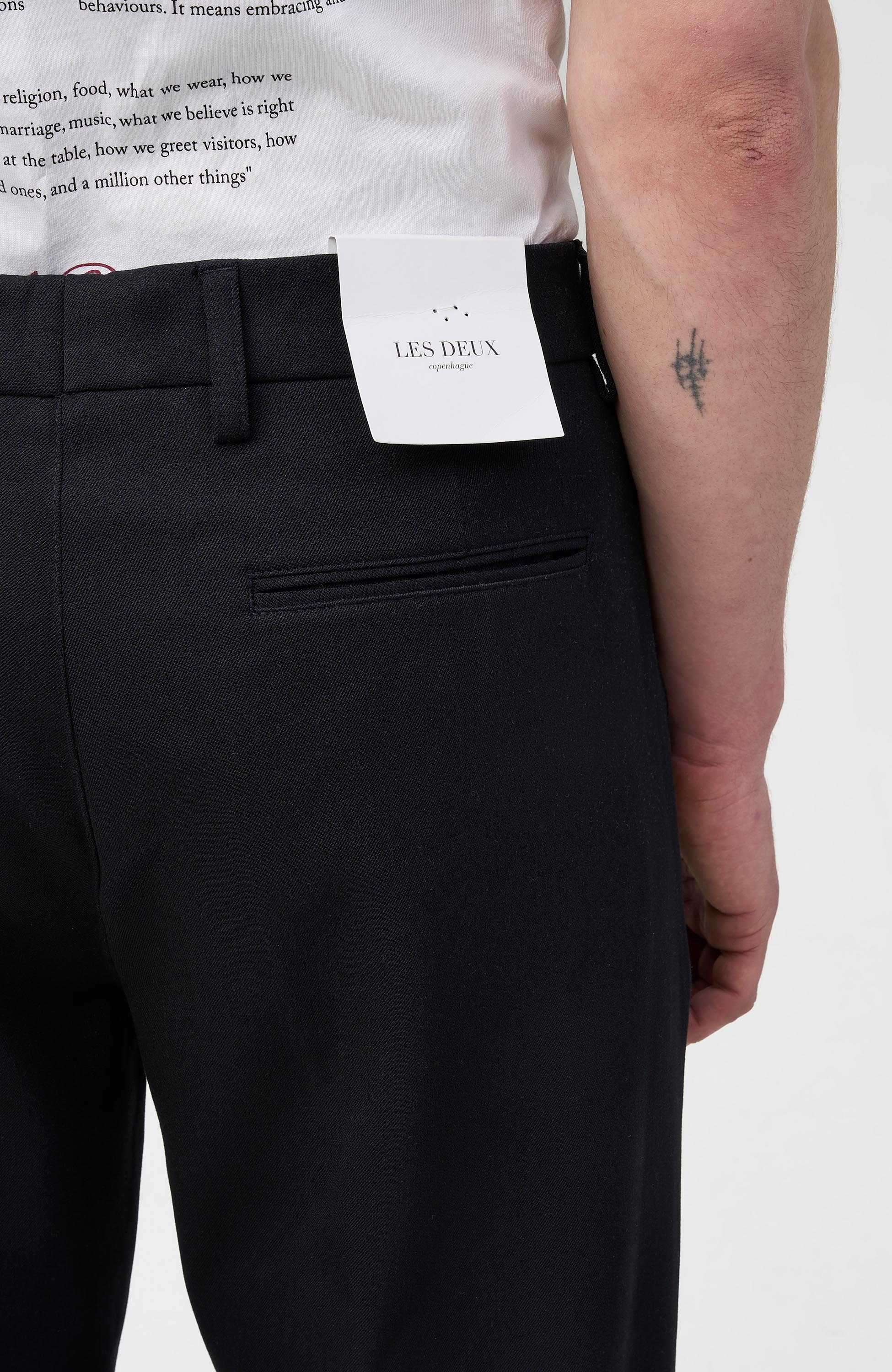Les deux Navy Regular suit trousers como image 6